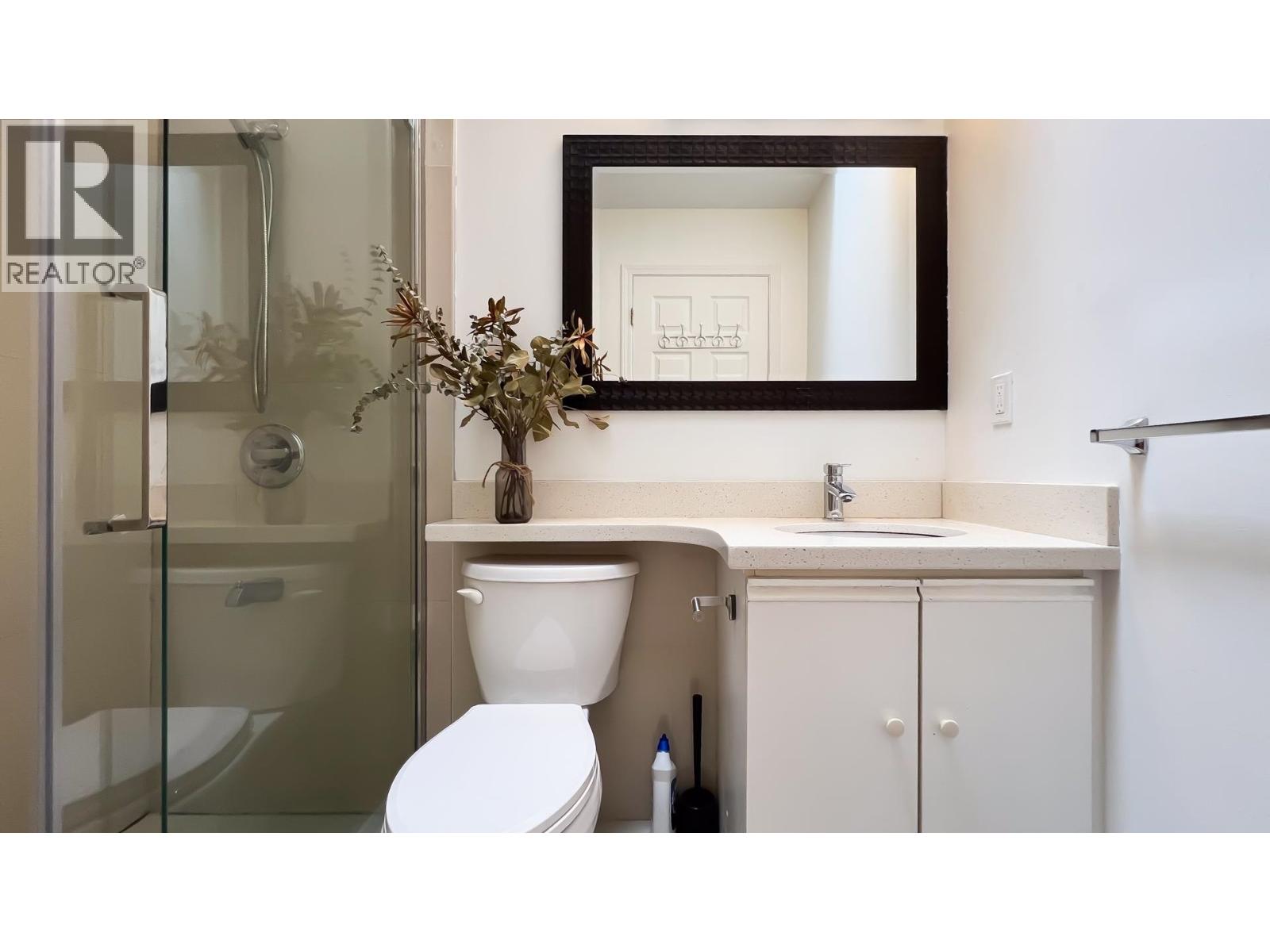 15 12020 GREENLAND DRIVE, Richmond