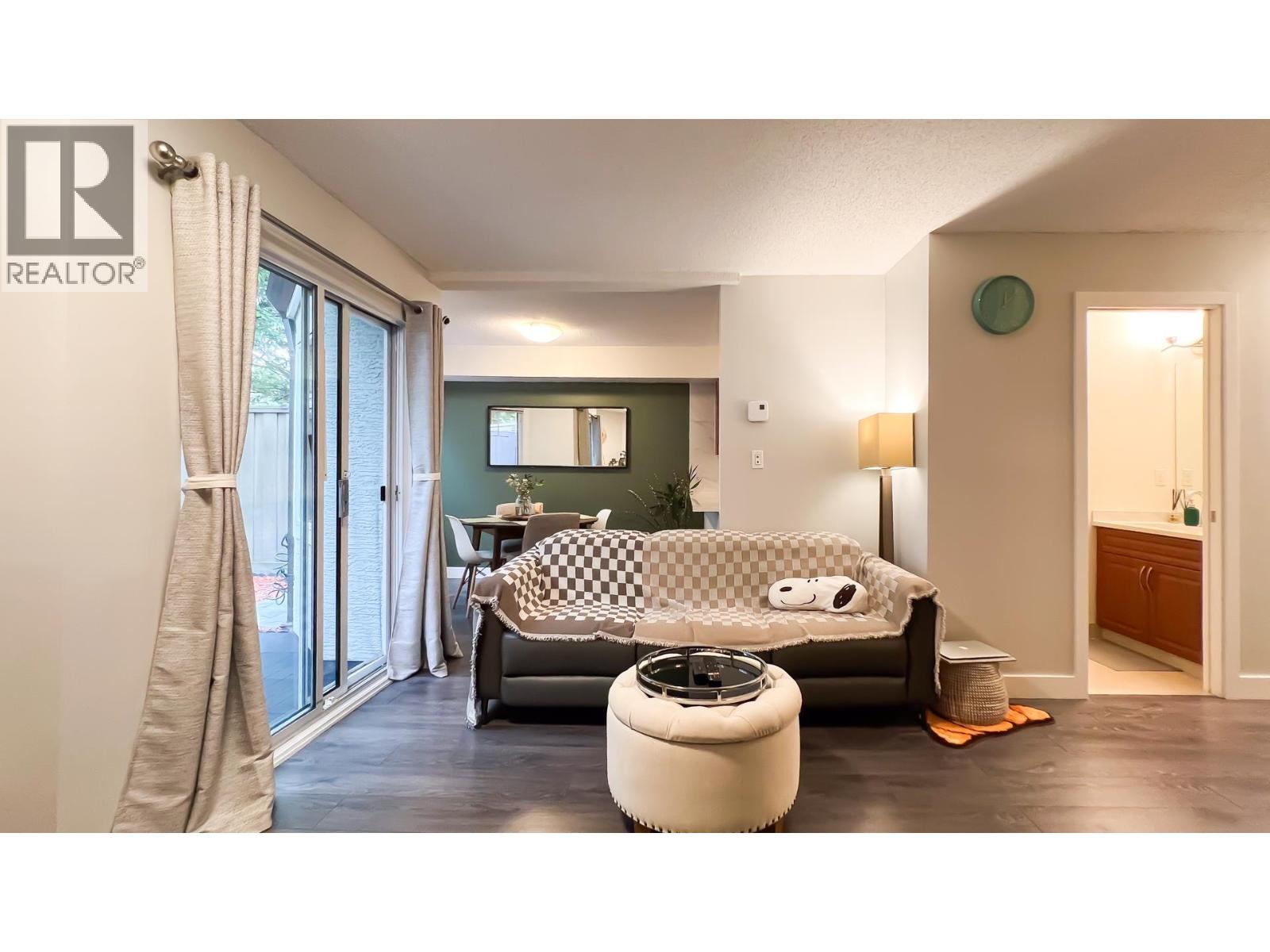 15 12020 GREENLAND DRIVE, Richmond