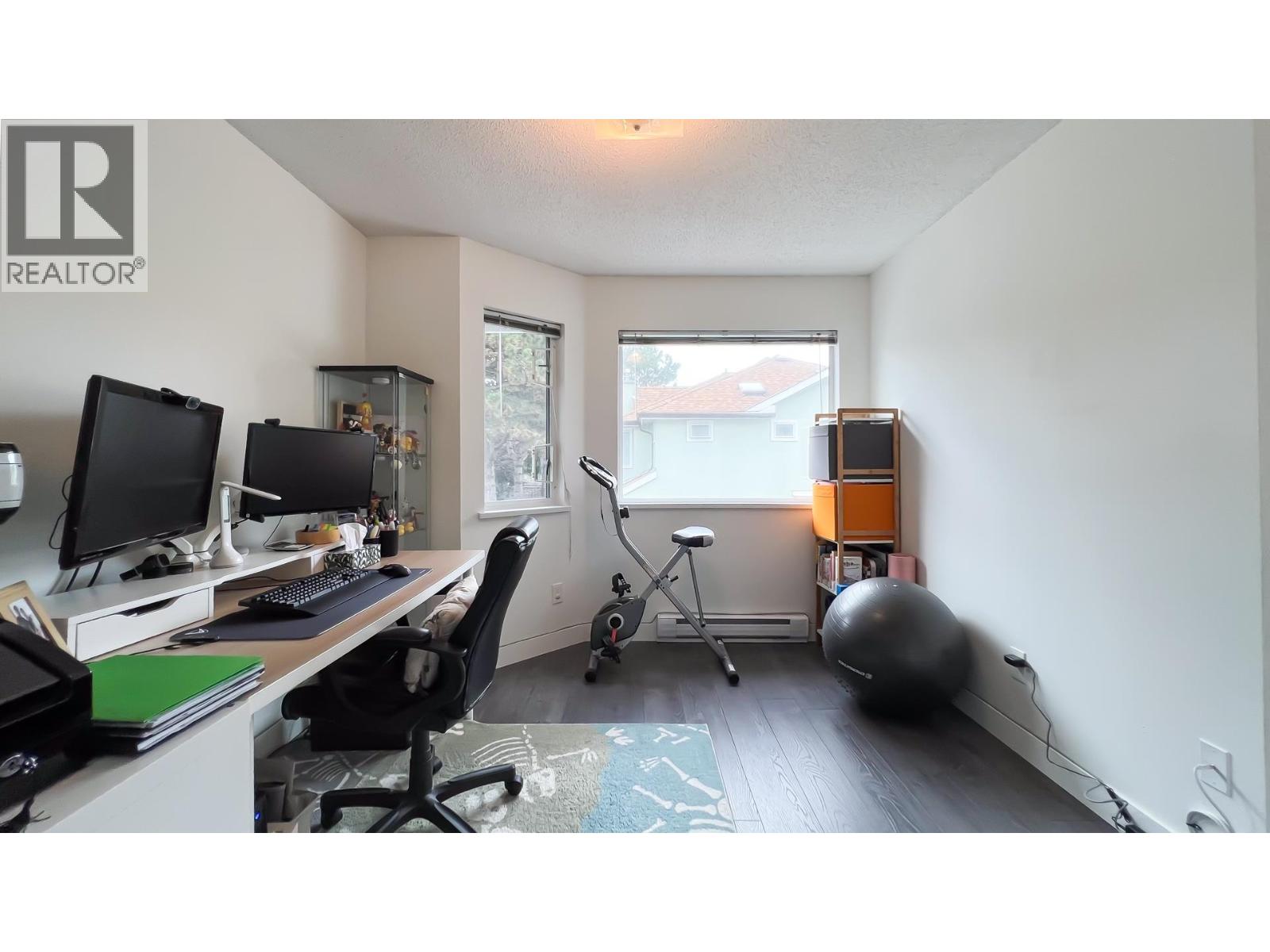 15 12020 GREENLAND DRIVE, Richmond