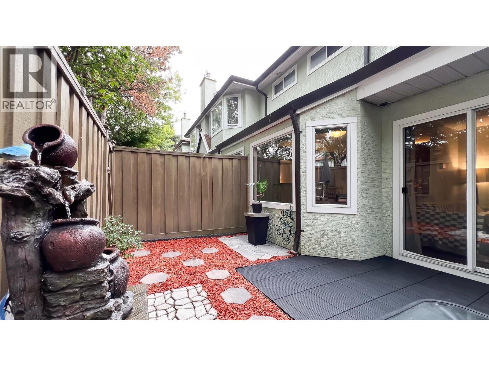 15 12020 GREENLAND DRIVE, Richmond