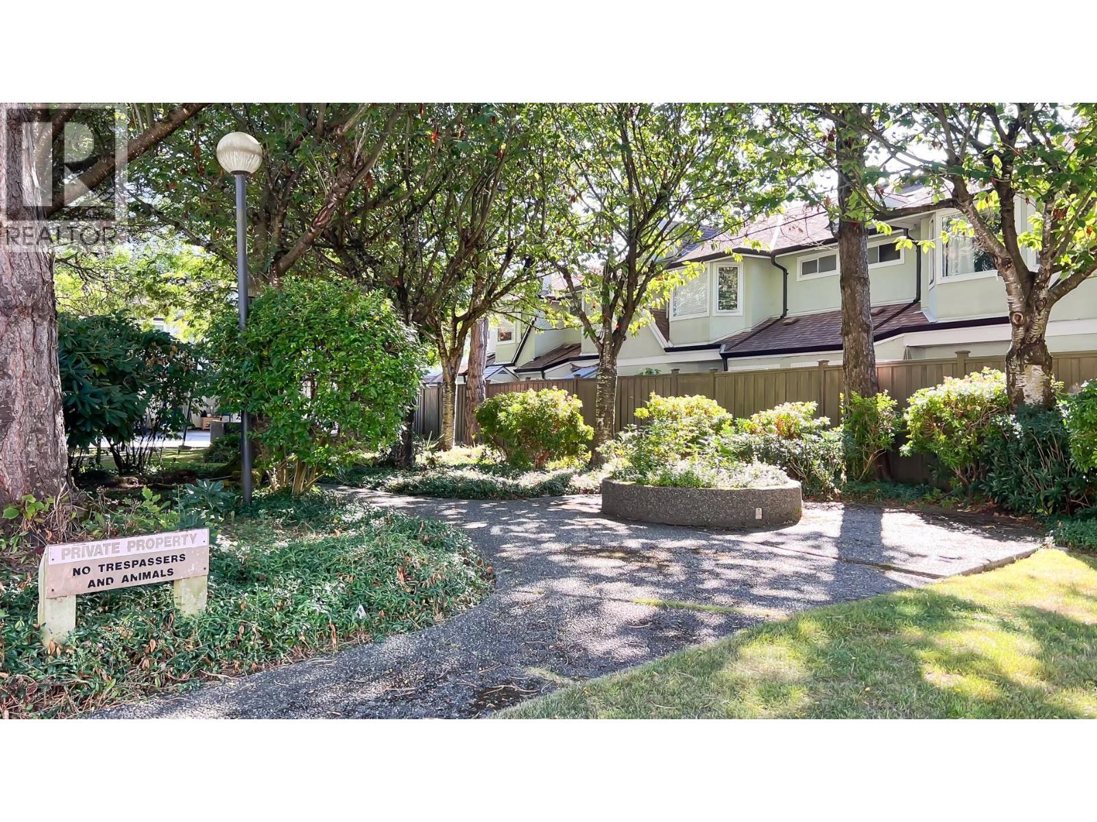 15 12020 GREENLAND DRIVE, Richmond