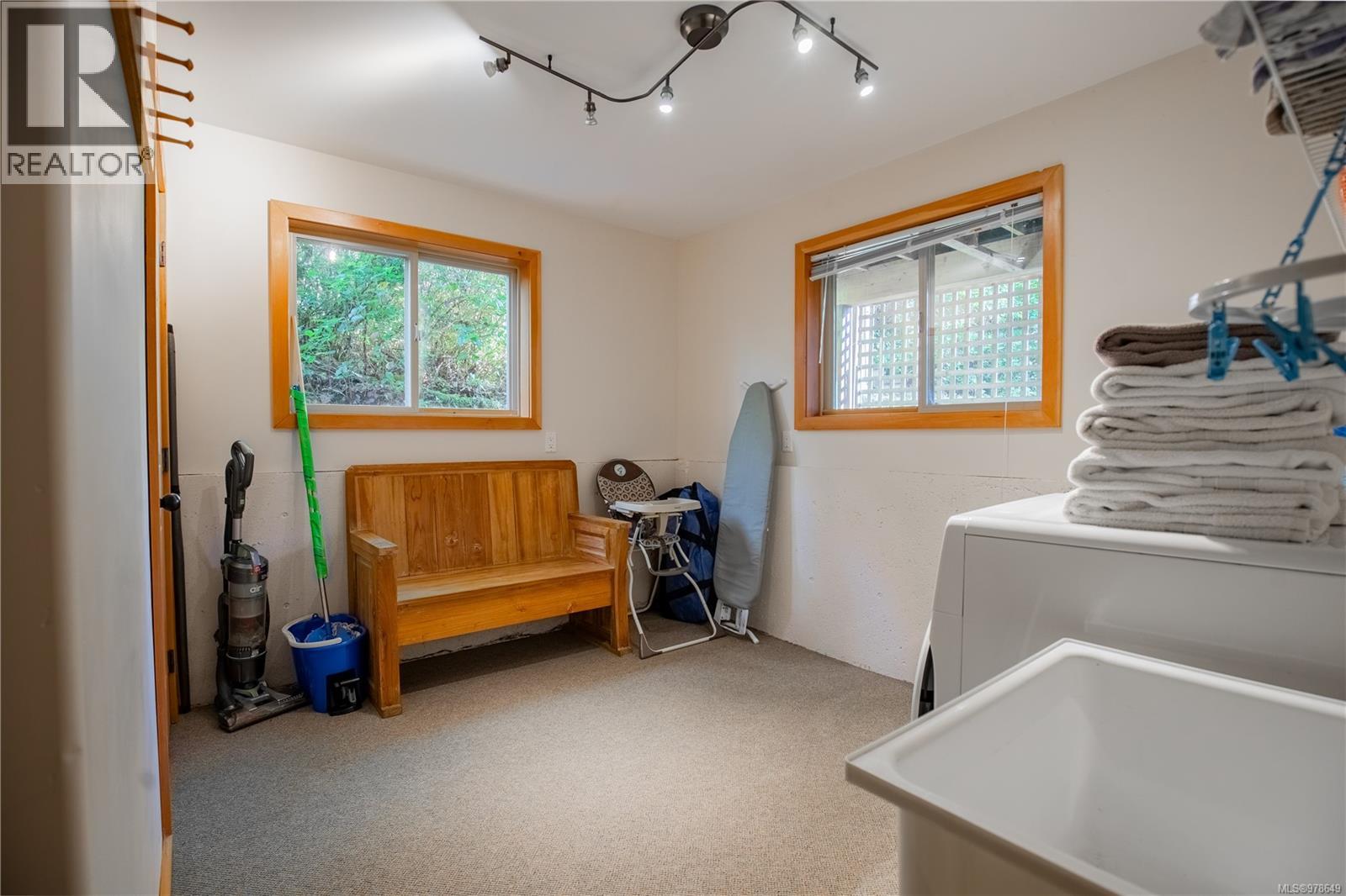 1027 Jensens Bay Rd, Tofino