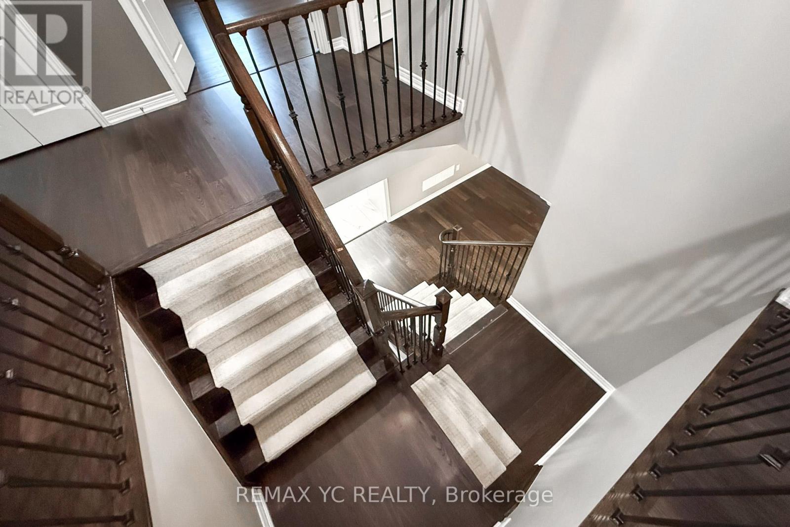 Single Family House for Sale in  RIVERHILL DRIVE Vaughan (Patterson) 