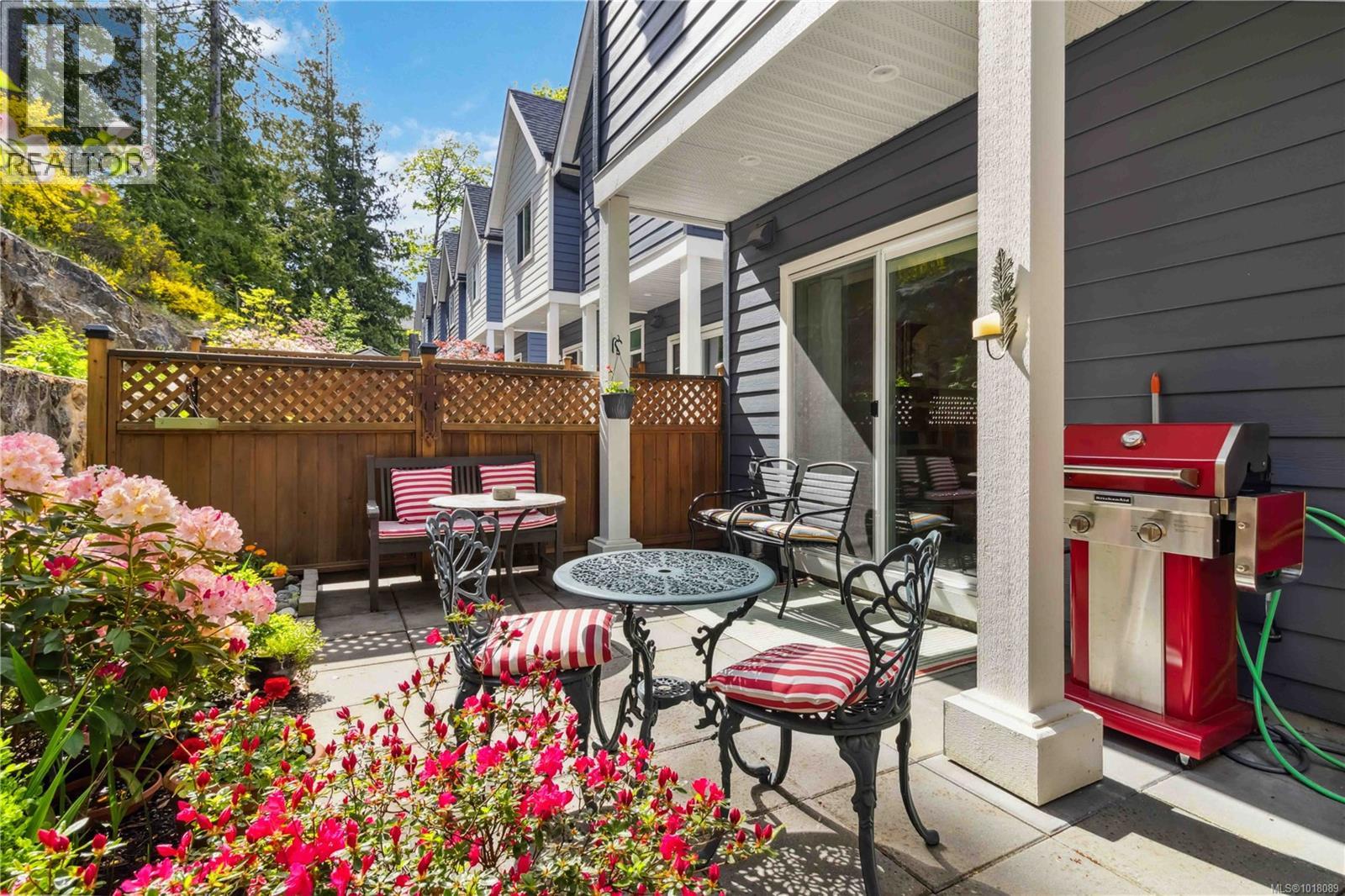 113 1064 Gala Crt, Langford