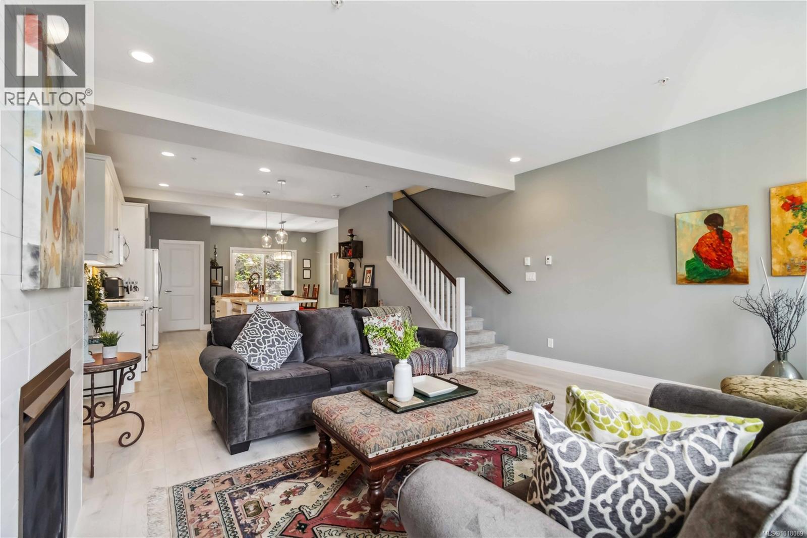 113 1064 Gala Court, Langford