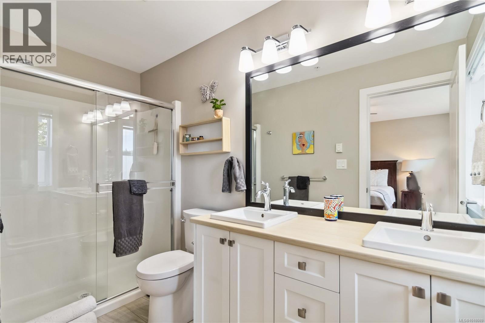 113 1064 Gala Court, Langford