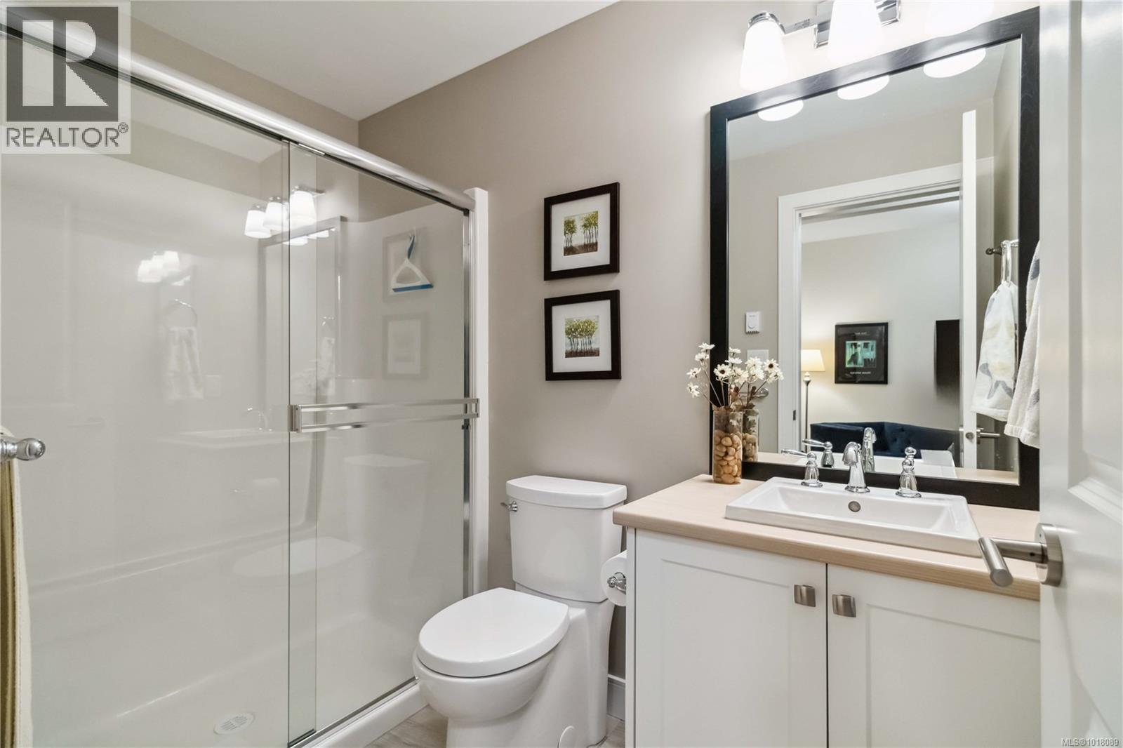 113 1064 Gala Crt, Langford