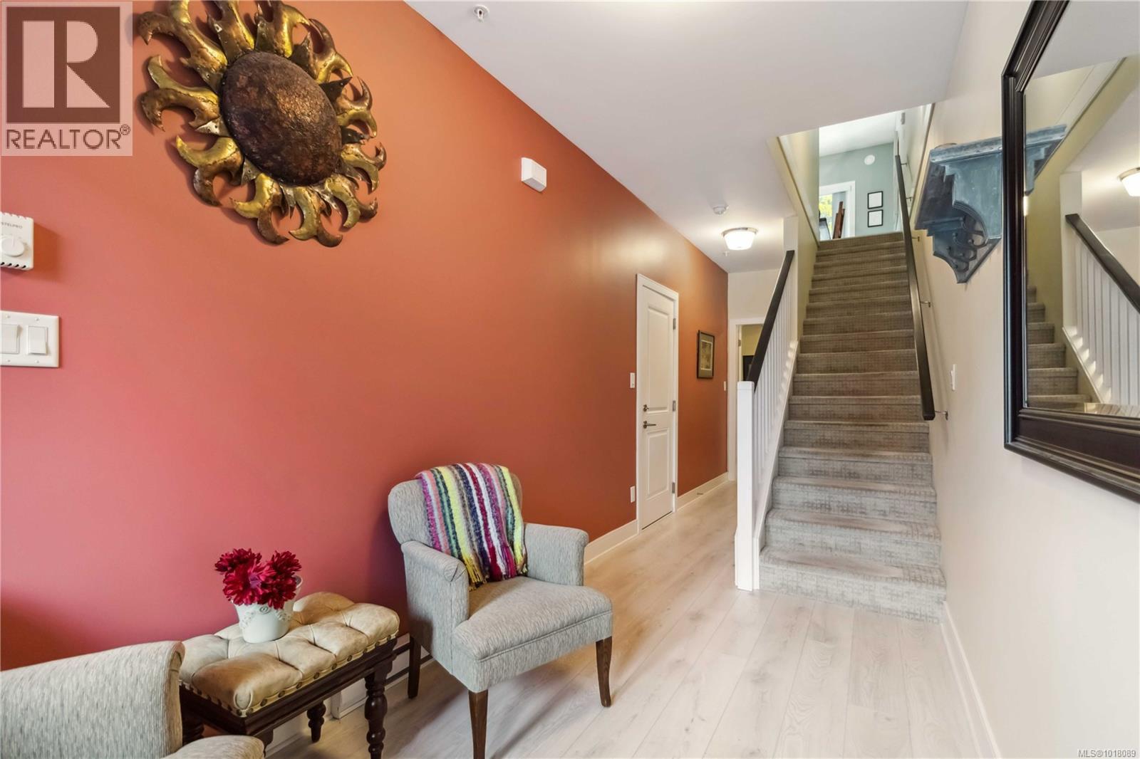 113 1064 Gala Court, Langford