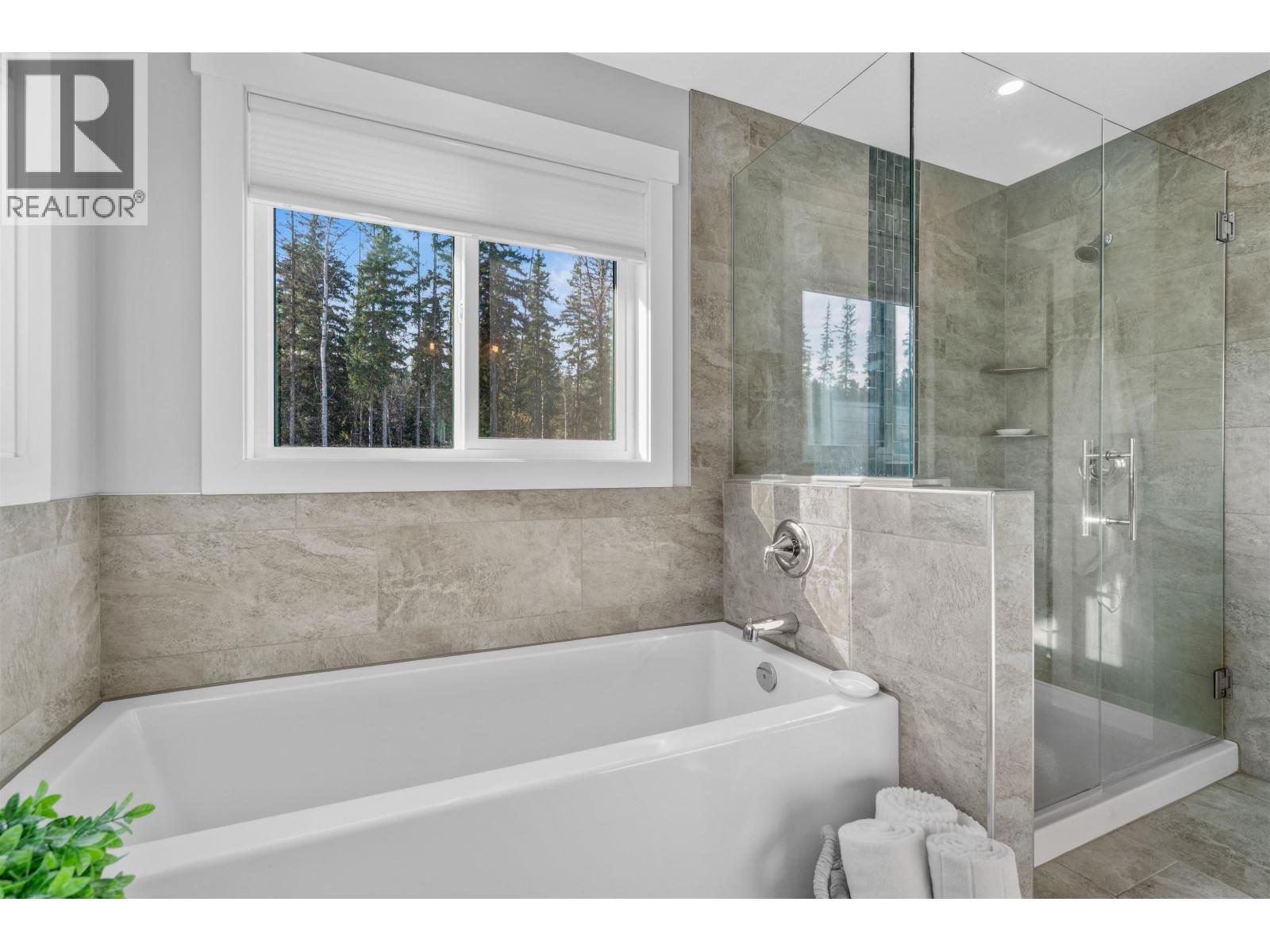 7006 STONECREEK PLACE, Prince George