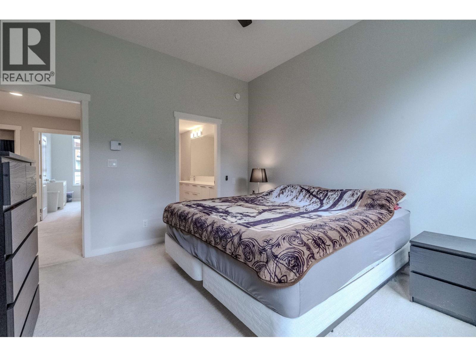 46 39548 LOGGERS LANE, Squamish