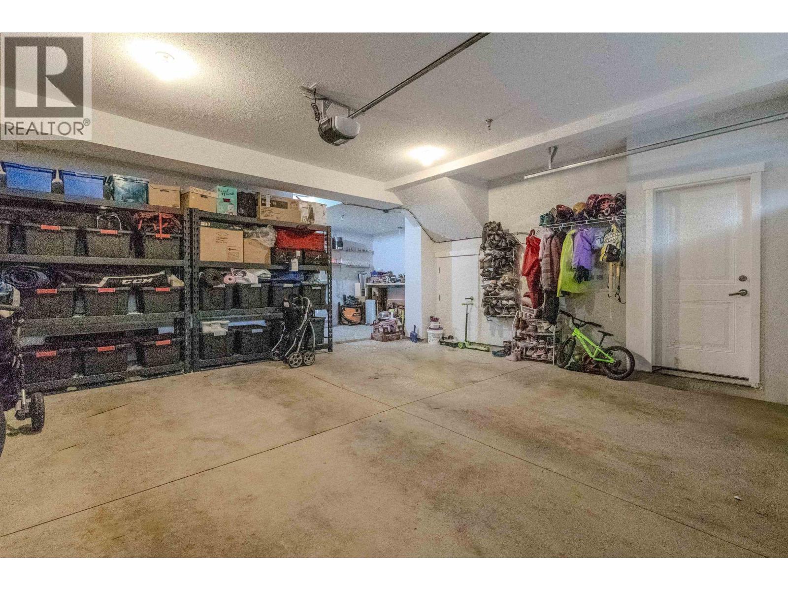 46 39548 LOGGERS LANE, Squamish