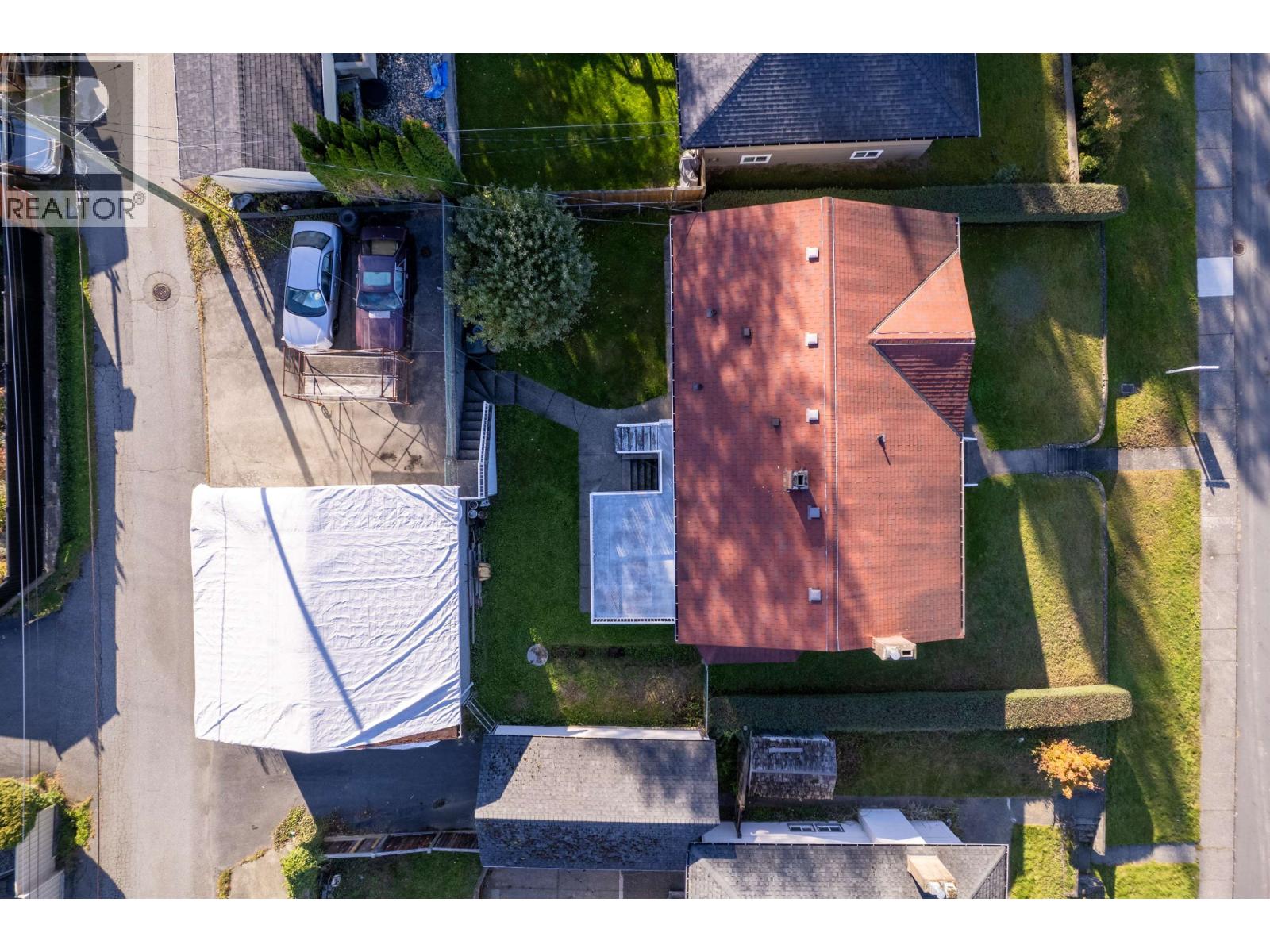 4370 BRIARWOOD CRESCENT, Burnaby