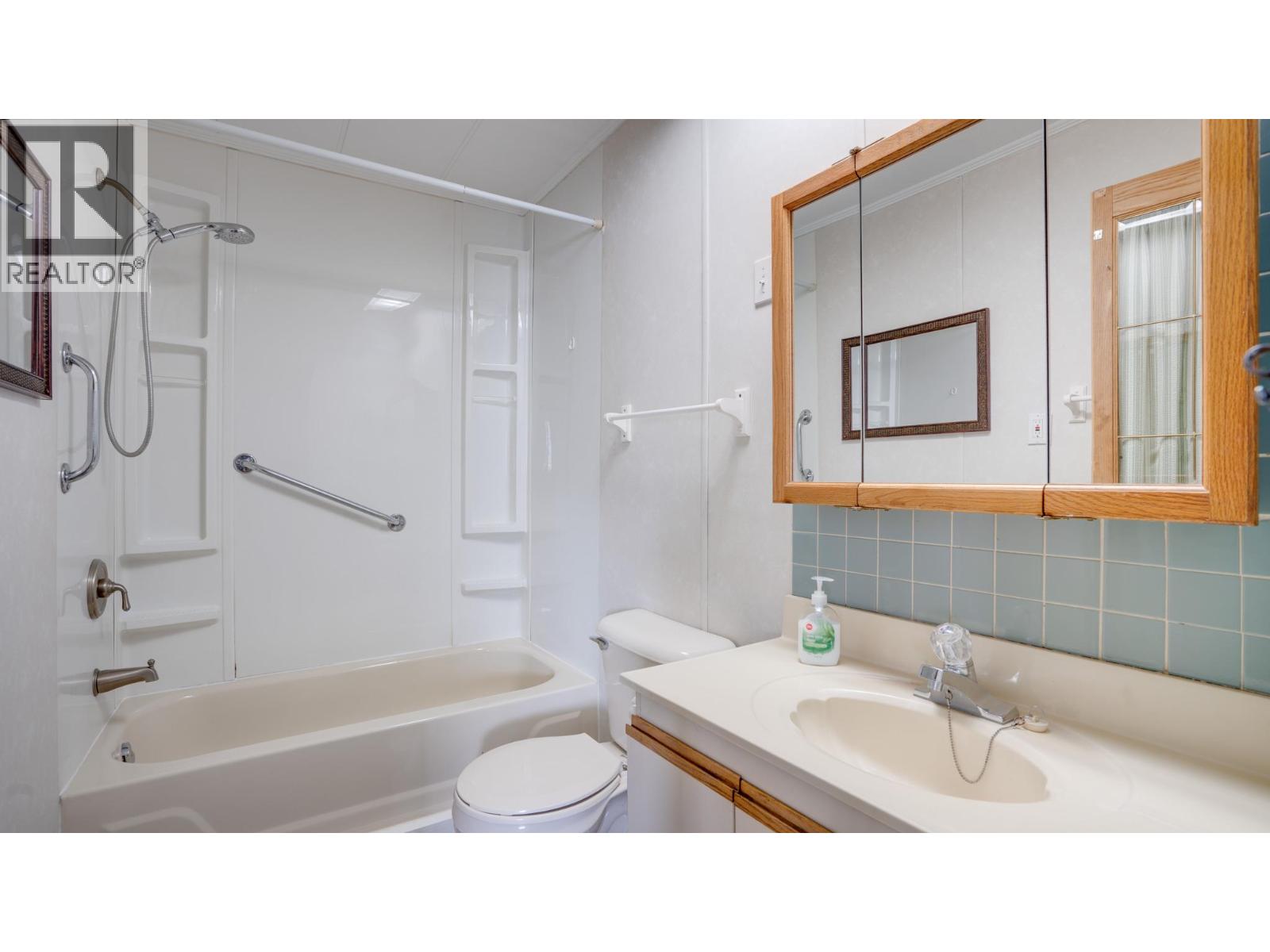 61 5484 25 Avenue, Vernon