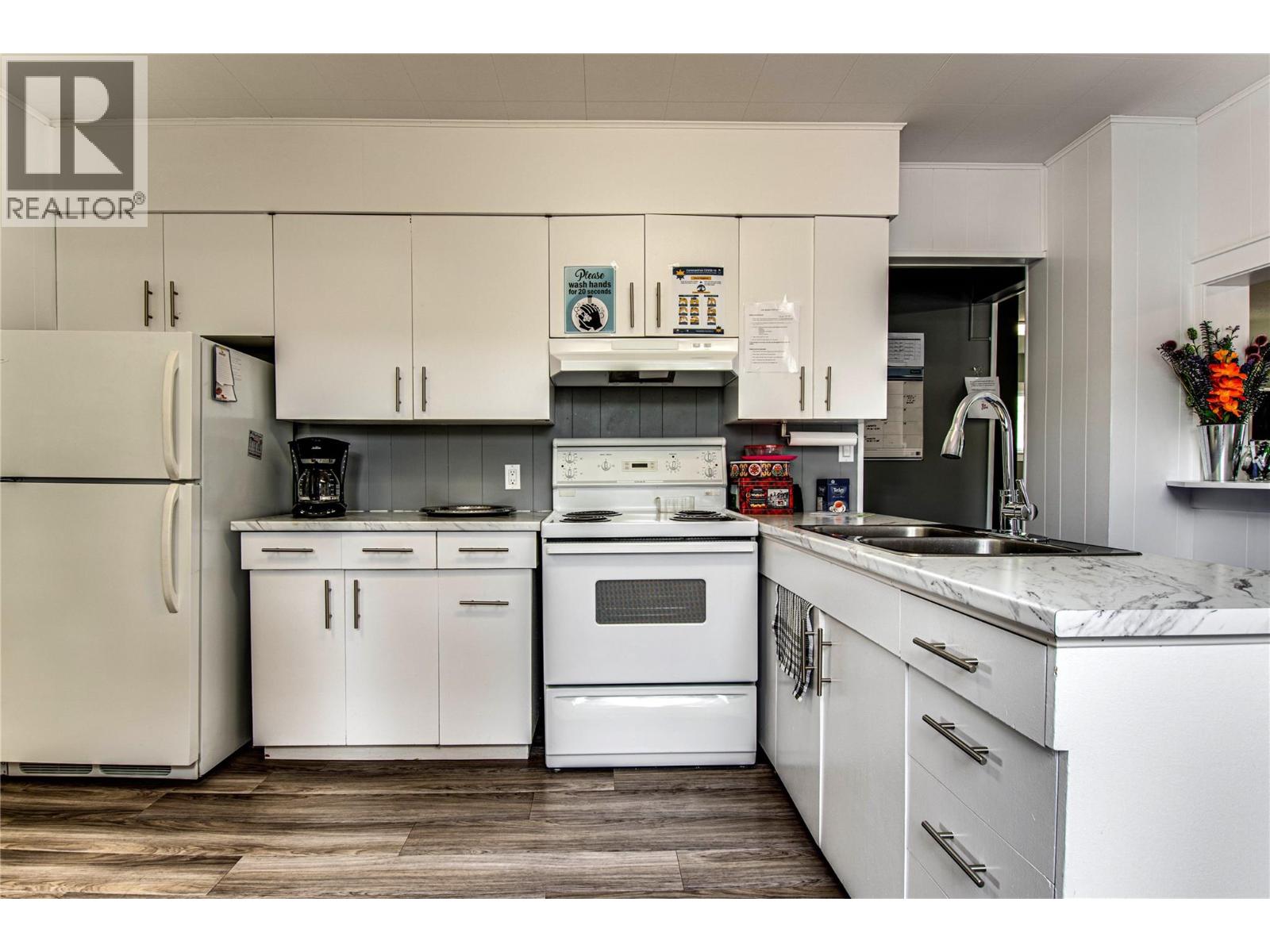 61 5484 25 Avenue, Vernon