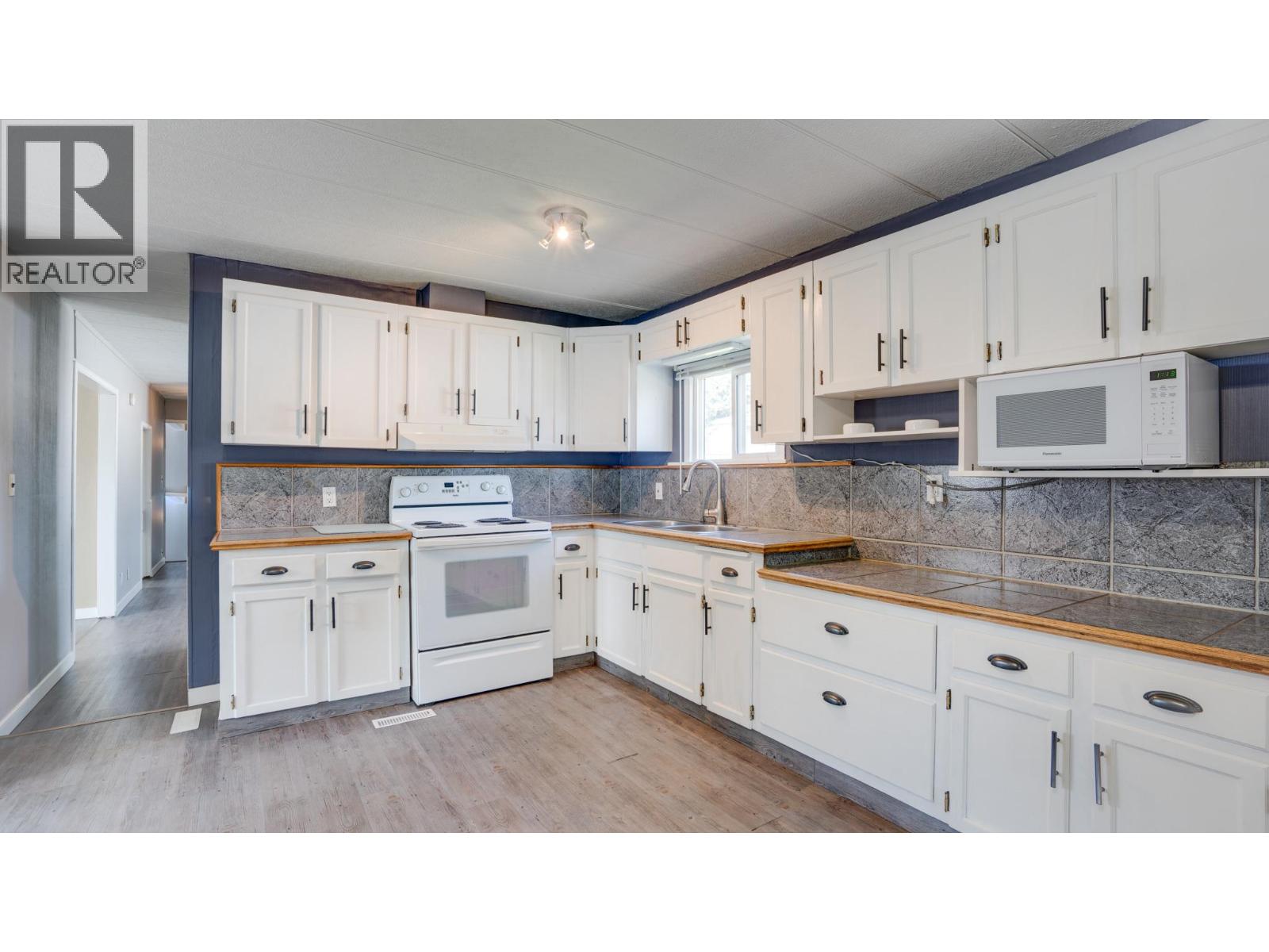 61 5484 25 Avenue, Vernon
