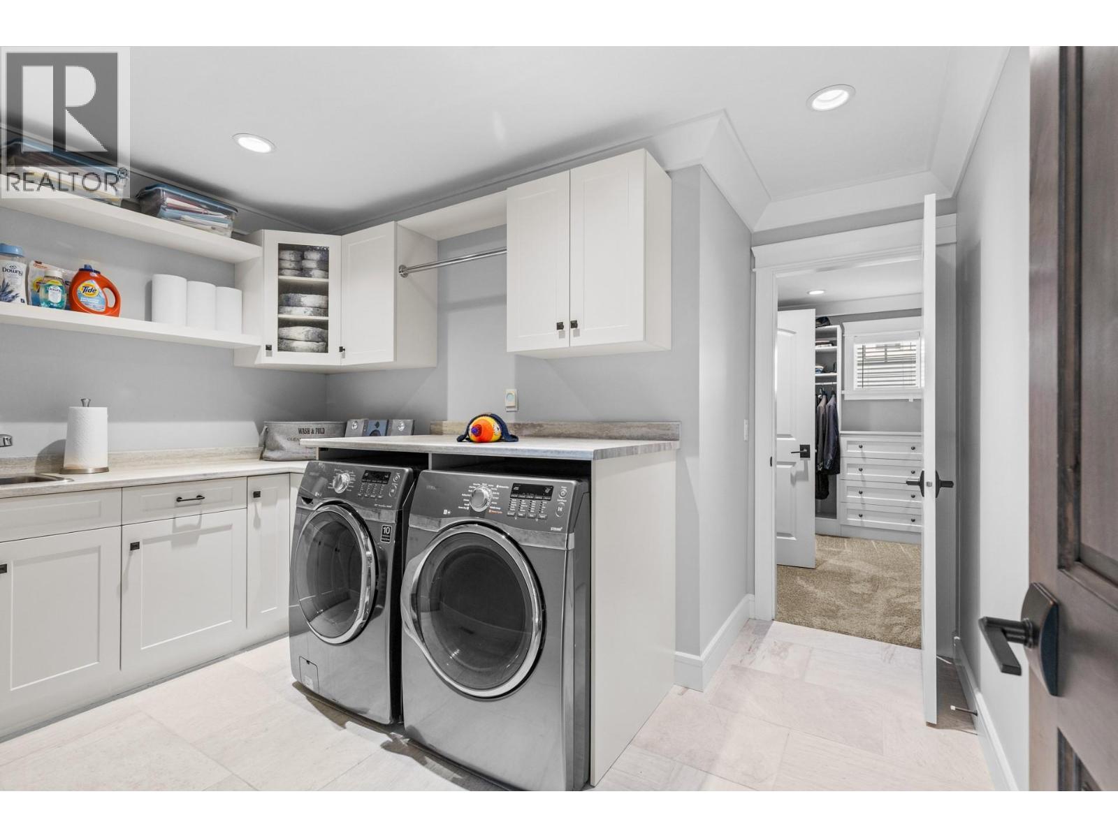  388 Rindle Court, Kelowna