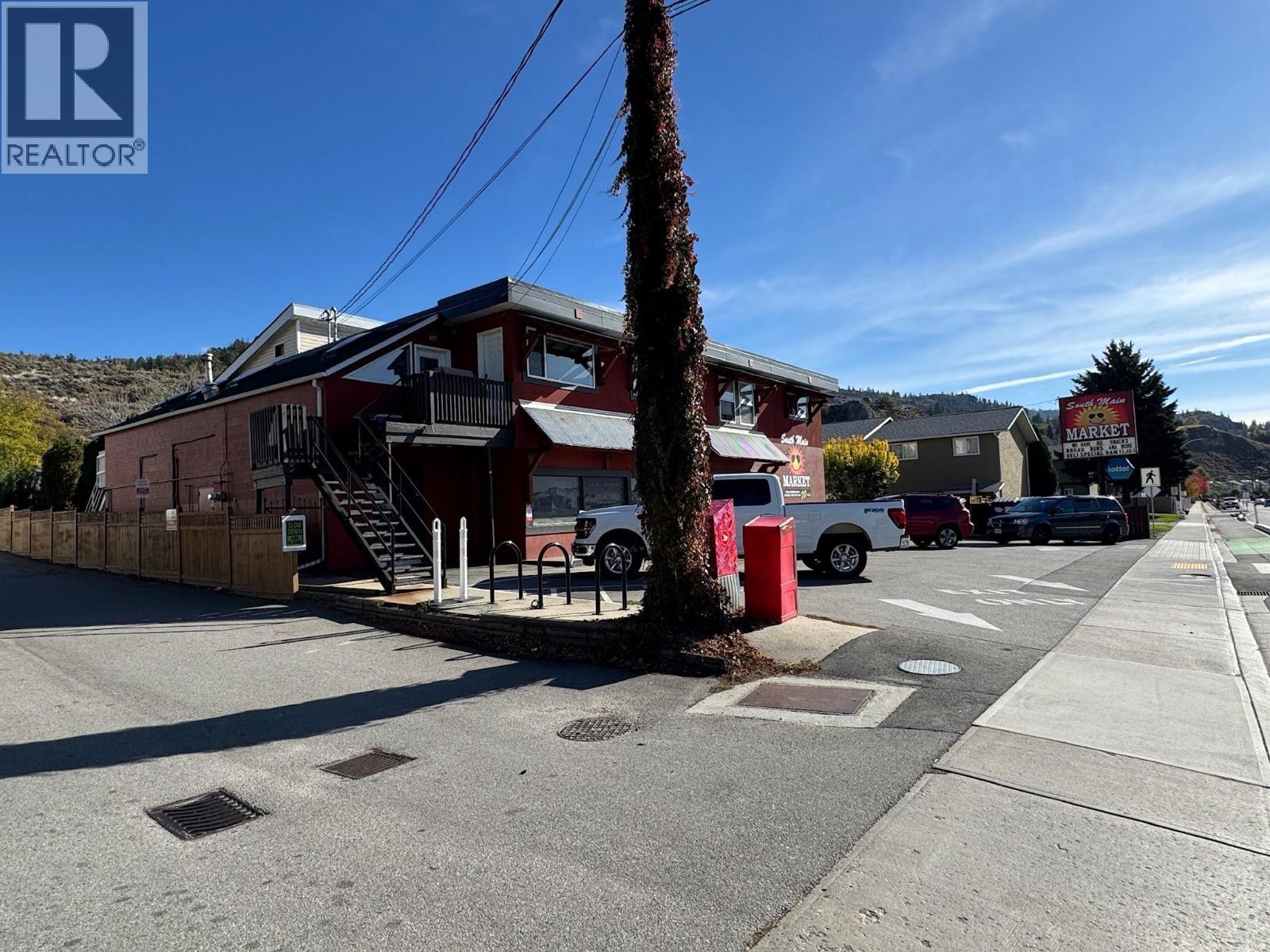 110 3004 South Main Street, Penticton