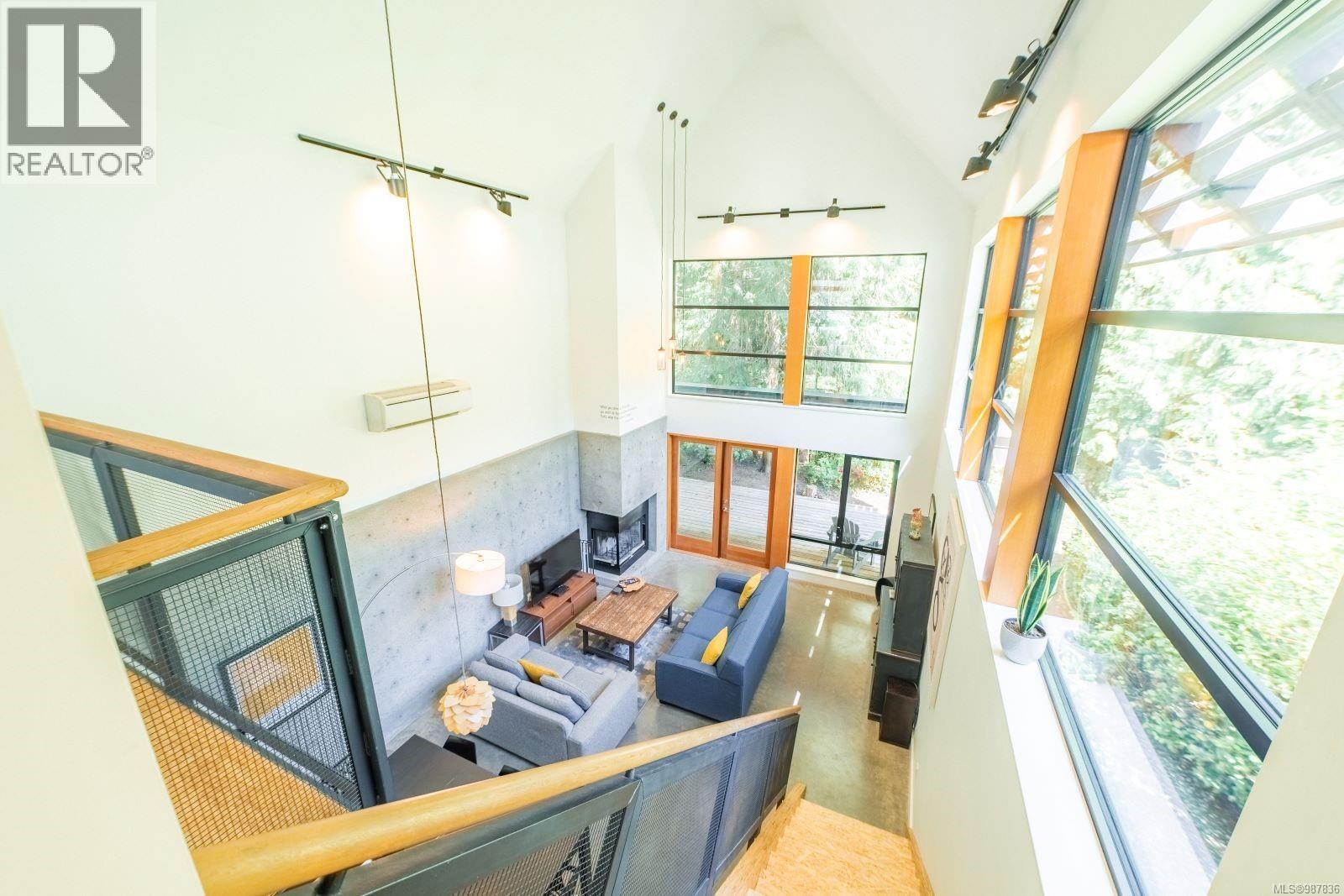 1156 Pacific Rim Hwy, Tofino