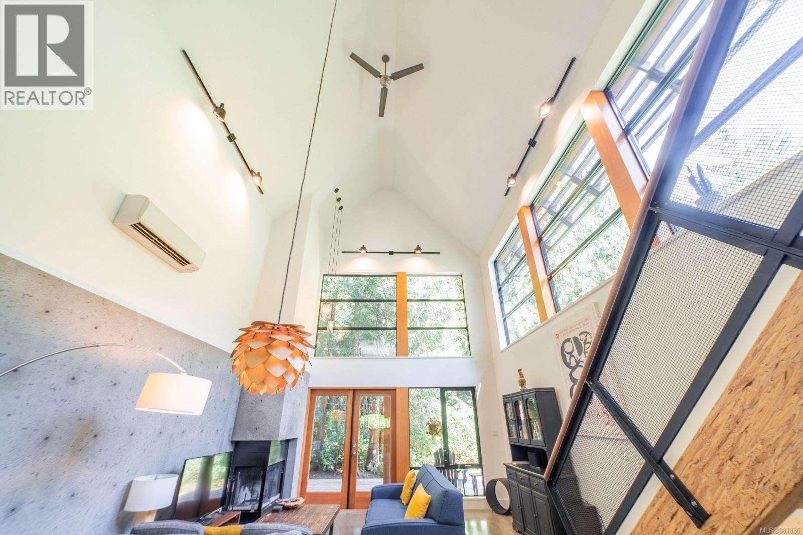 1156 Pacific Rim Hwy, Tofino