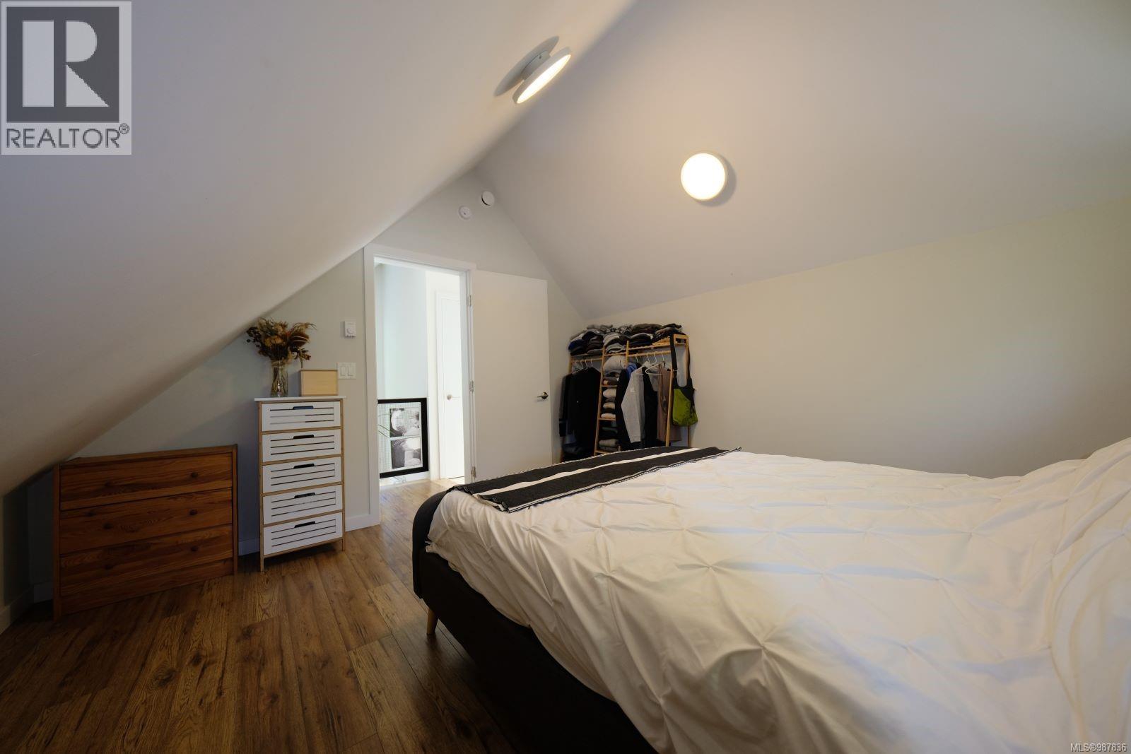 1156 Pacific Rim Hwy, Tofino