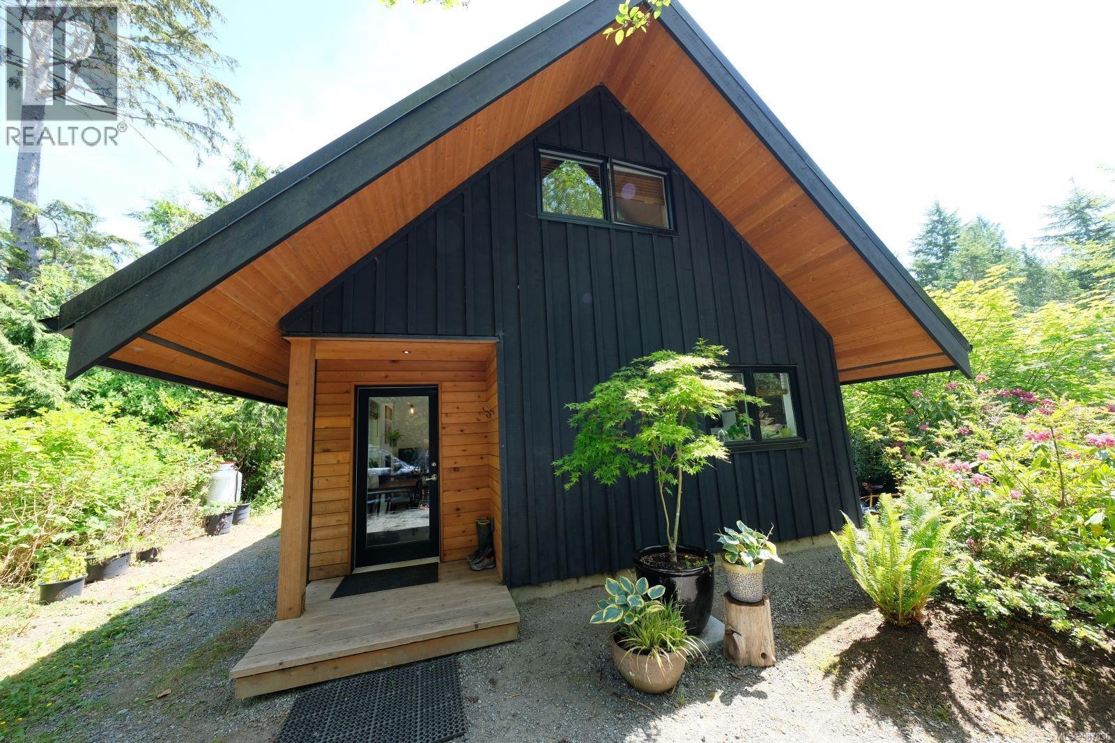 1156 Pacific Rim Hwy, Tofino