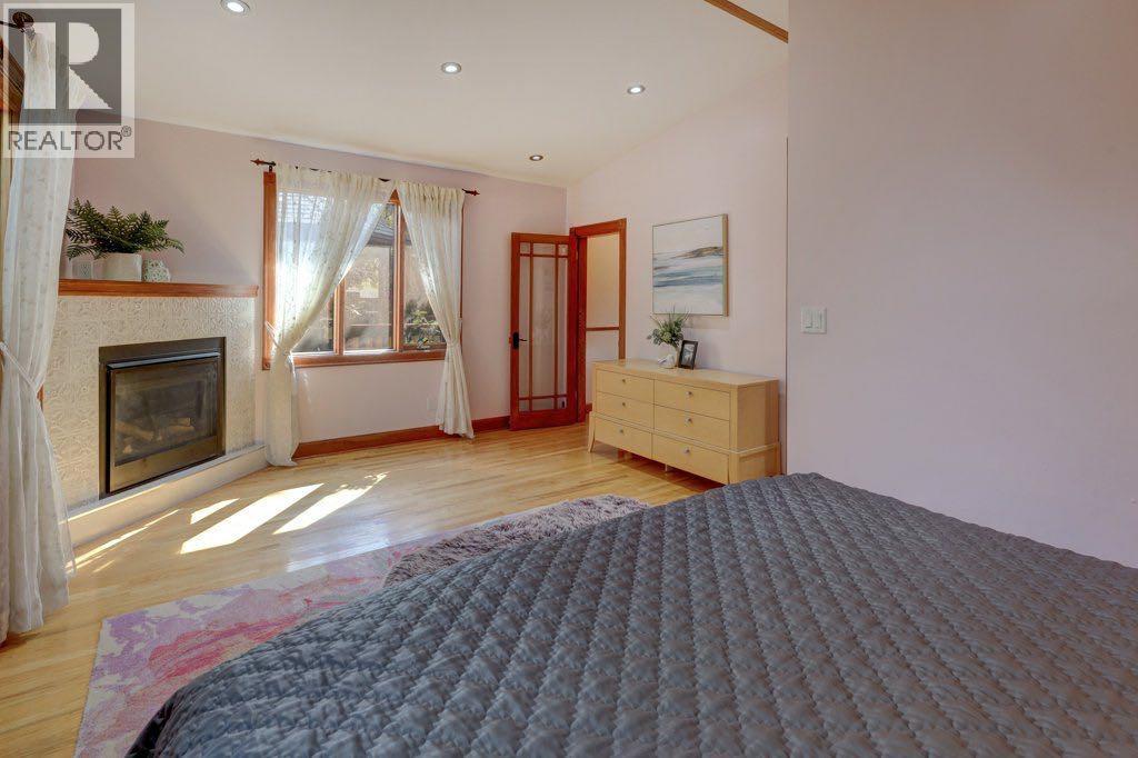 Single Family House Bungalow for Sale in  A Street NE Bridgeland/Riverside Calgary 