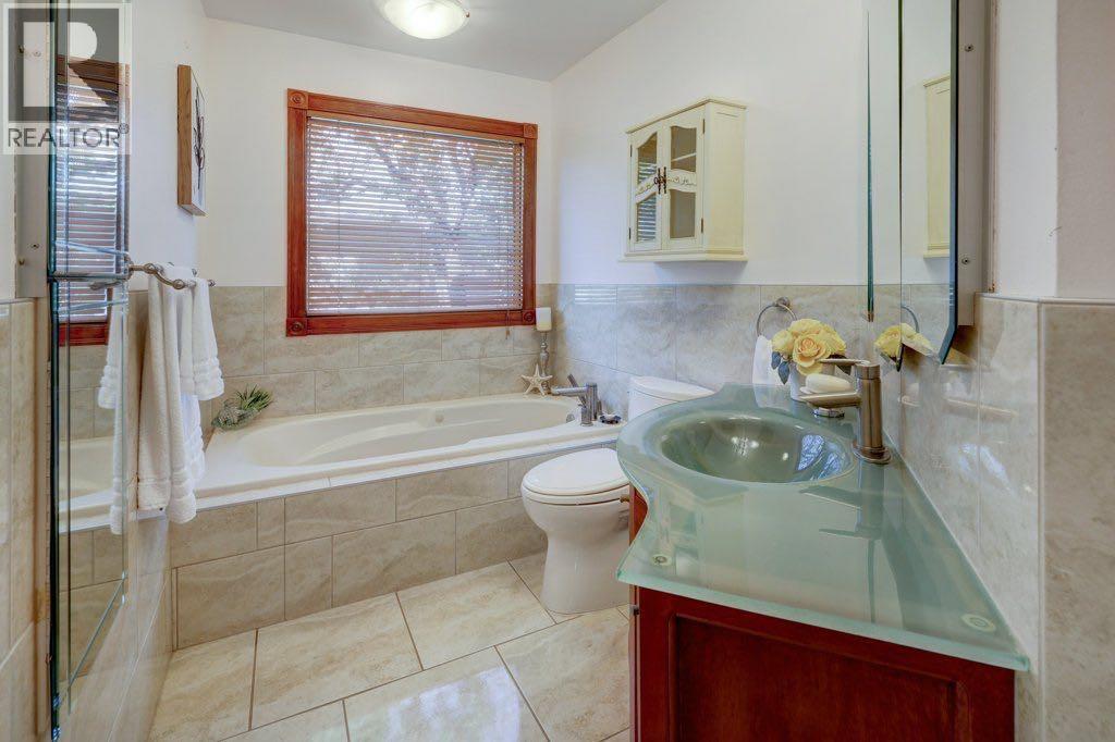 Single Family House Bungalow for Sale in  A Street NE Bridgeland/Riverside Calgary 