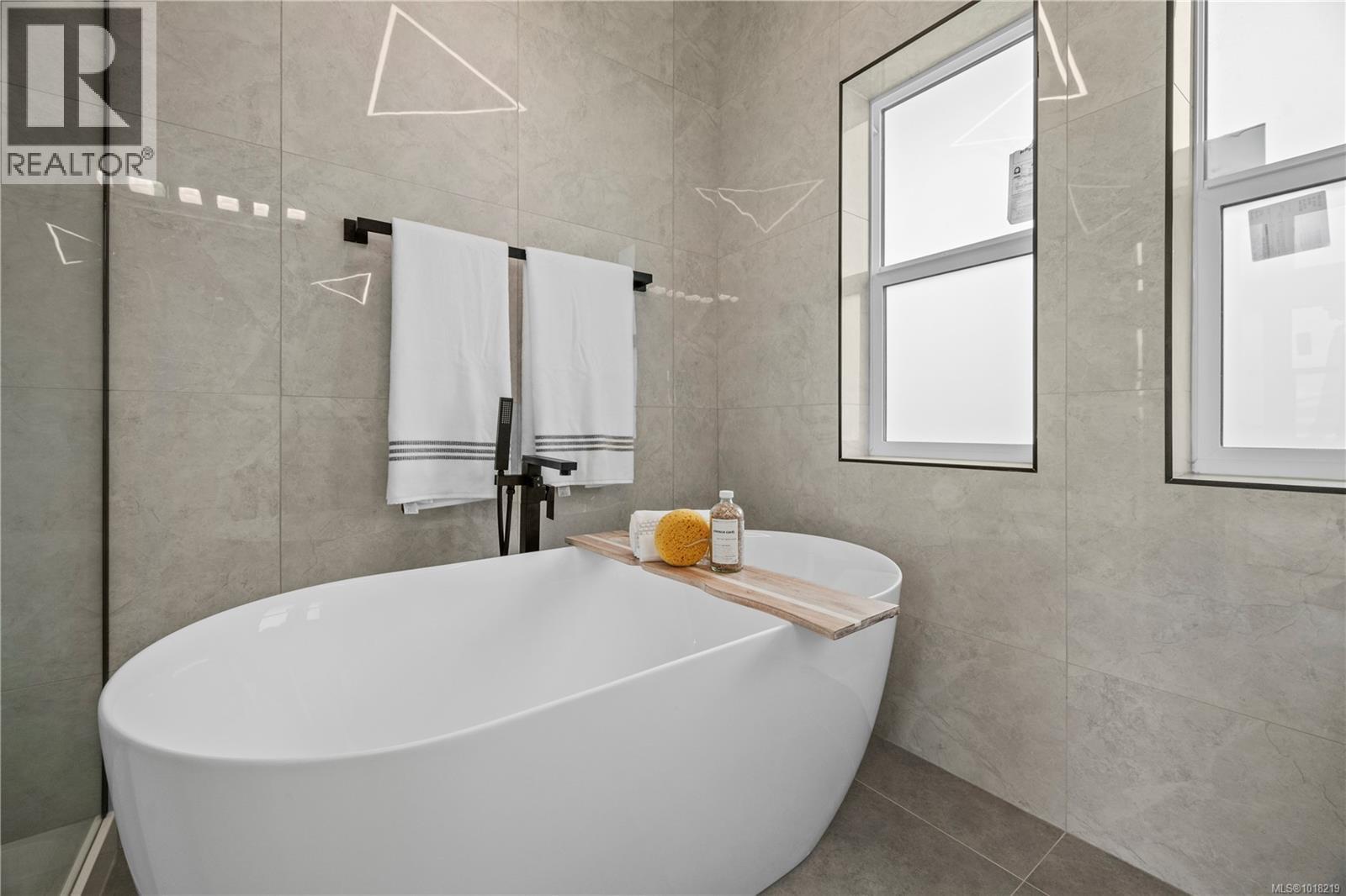  2306 Hudson Terrace, Sooke