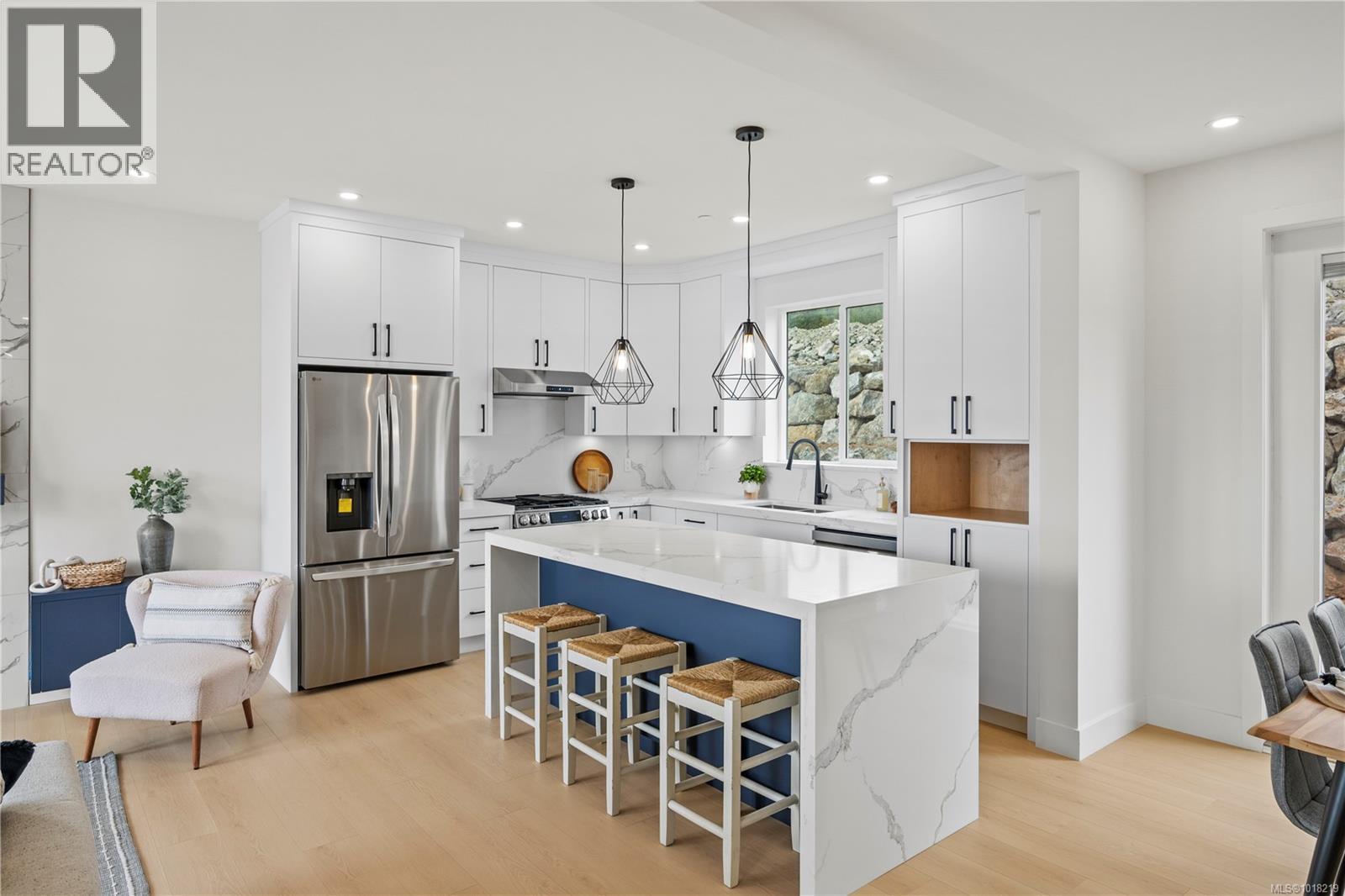  2306 Hudson Terrace, Sooke
