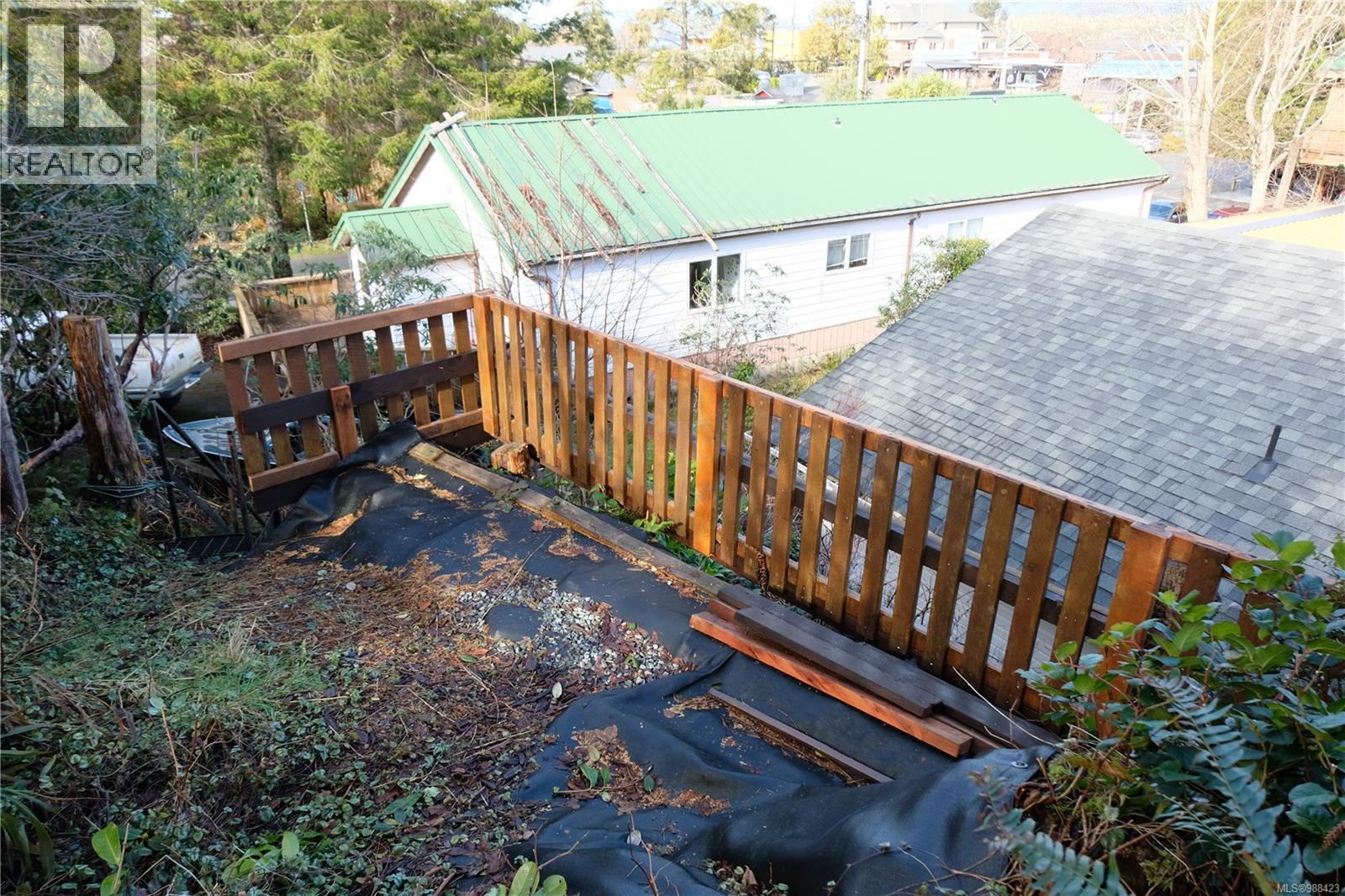 520 Malon Lane, Tofino
