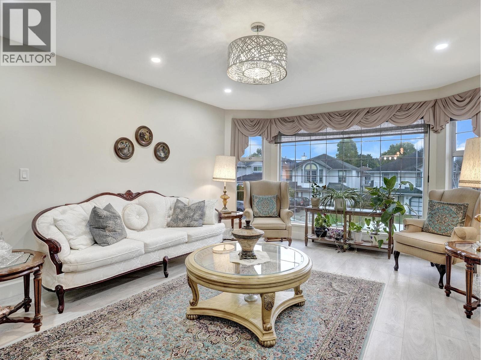 3747 ULSTER STREET, Port Coquitlam