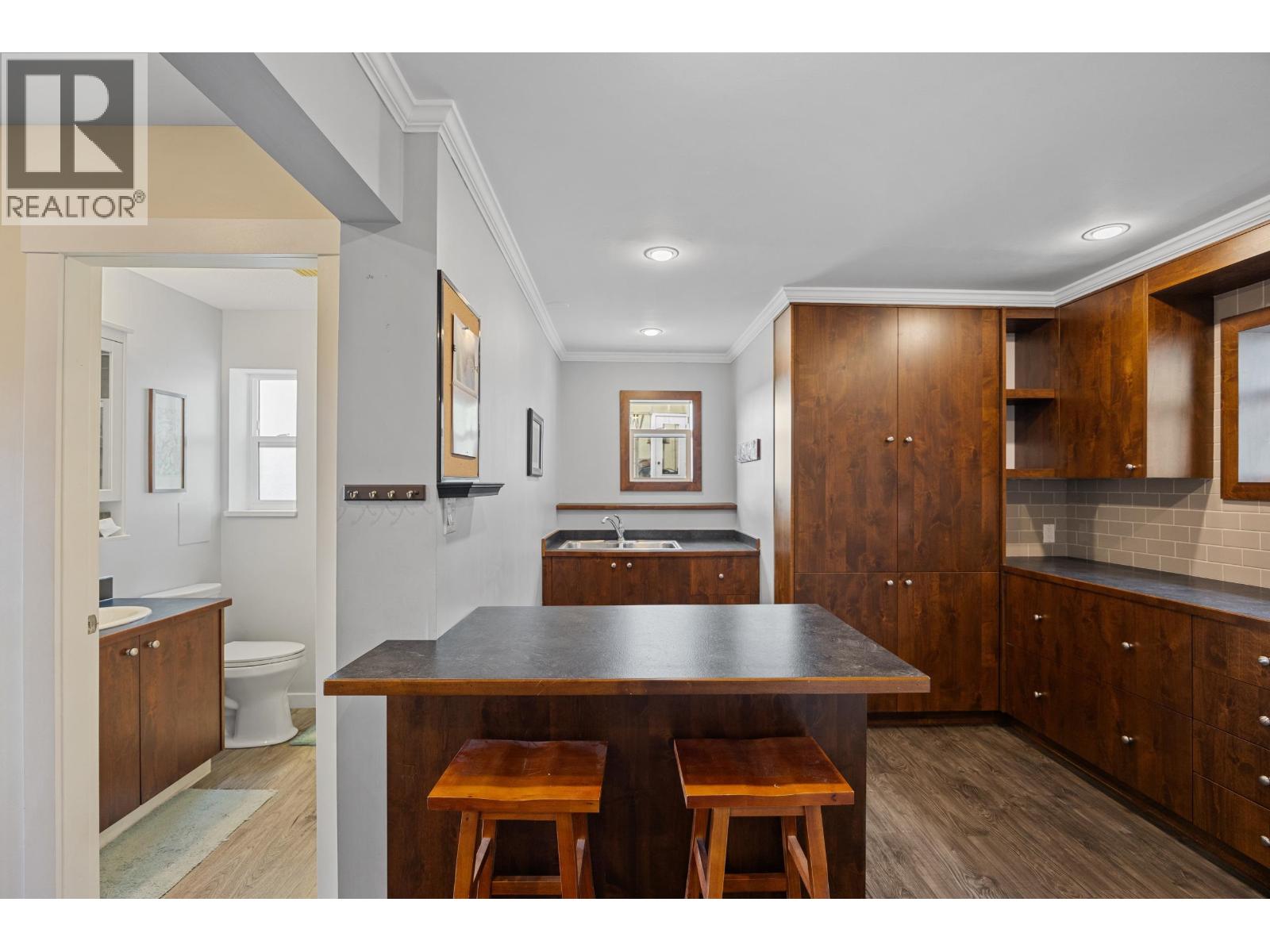 8261 LITTLE FORT 24 HIGHWAY, Lone Butte