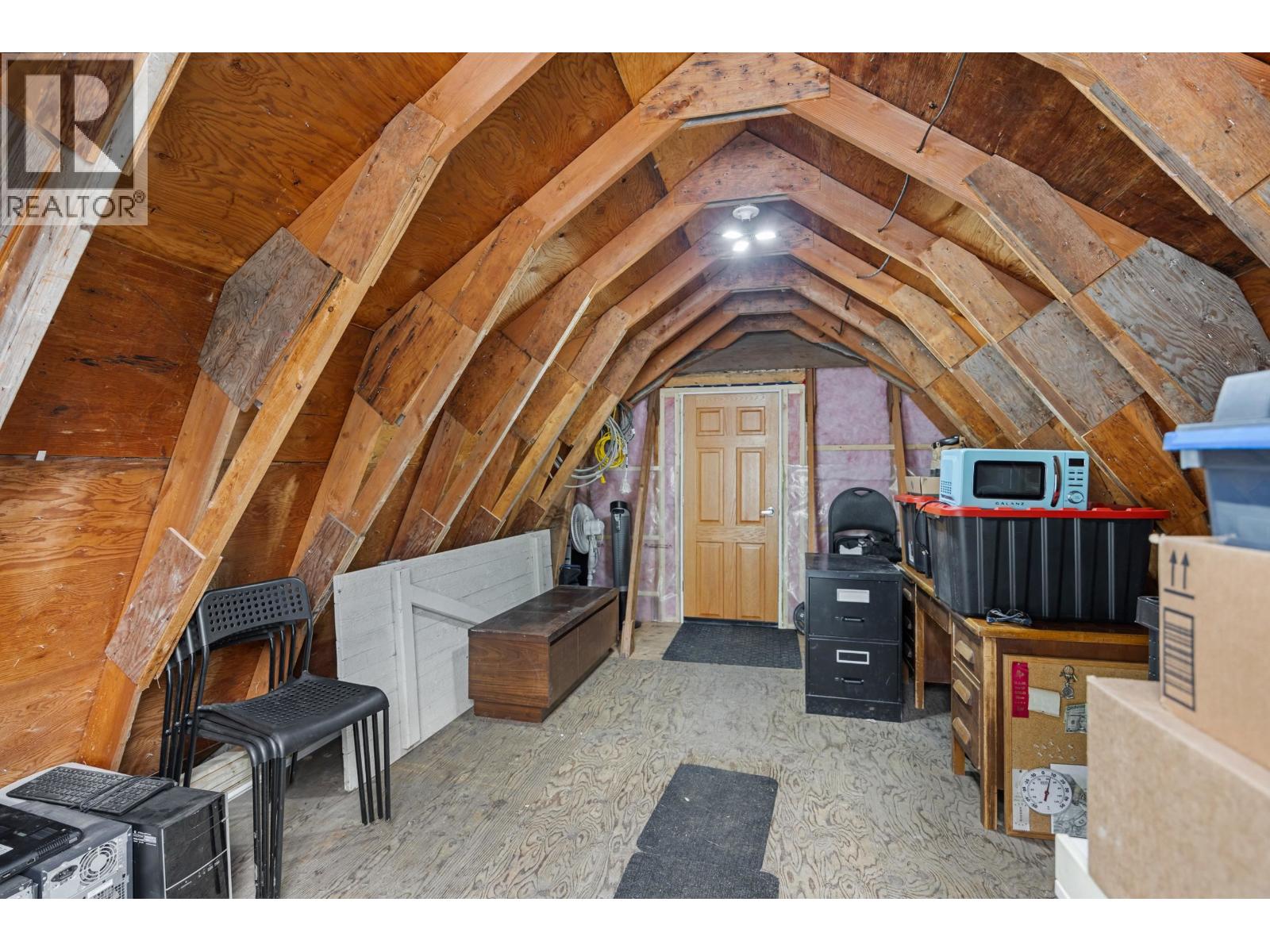 8261 LITTLE FORT 24 HIGHWAY, Lone Butte