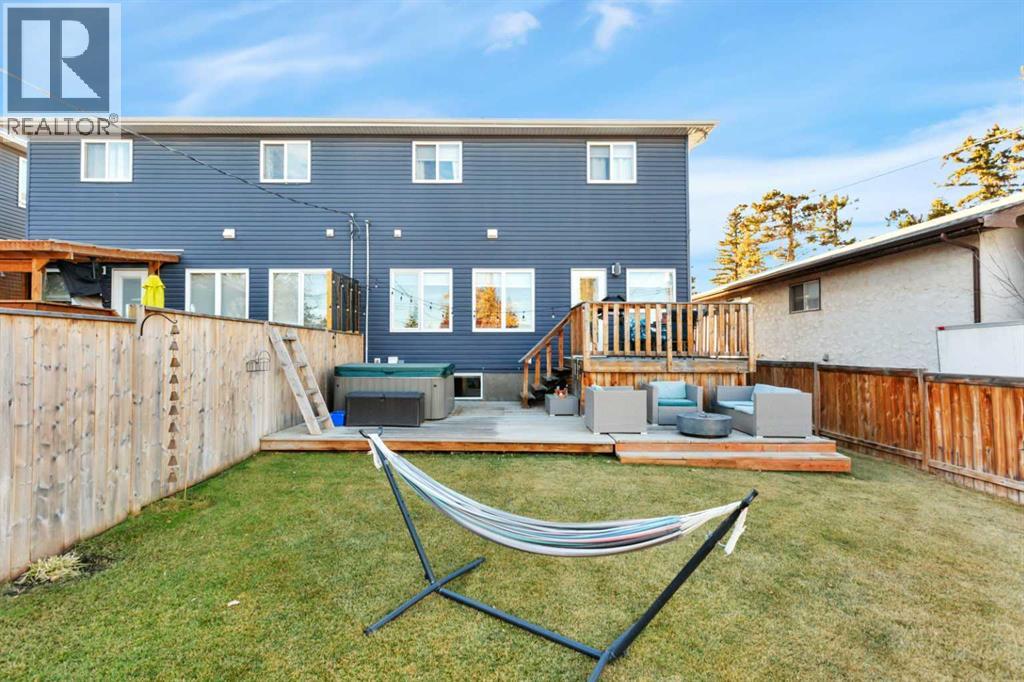 4633 48 Street, Sylvan Lake