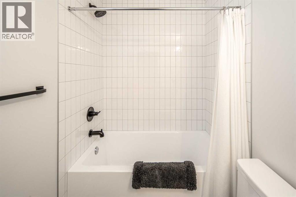 Single Family House for Sale in B Richmond Road SW Richmond Calgary 