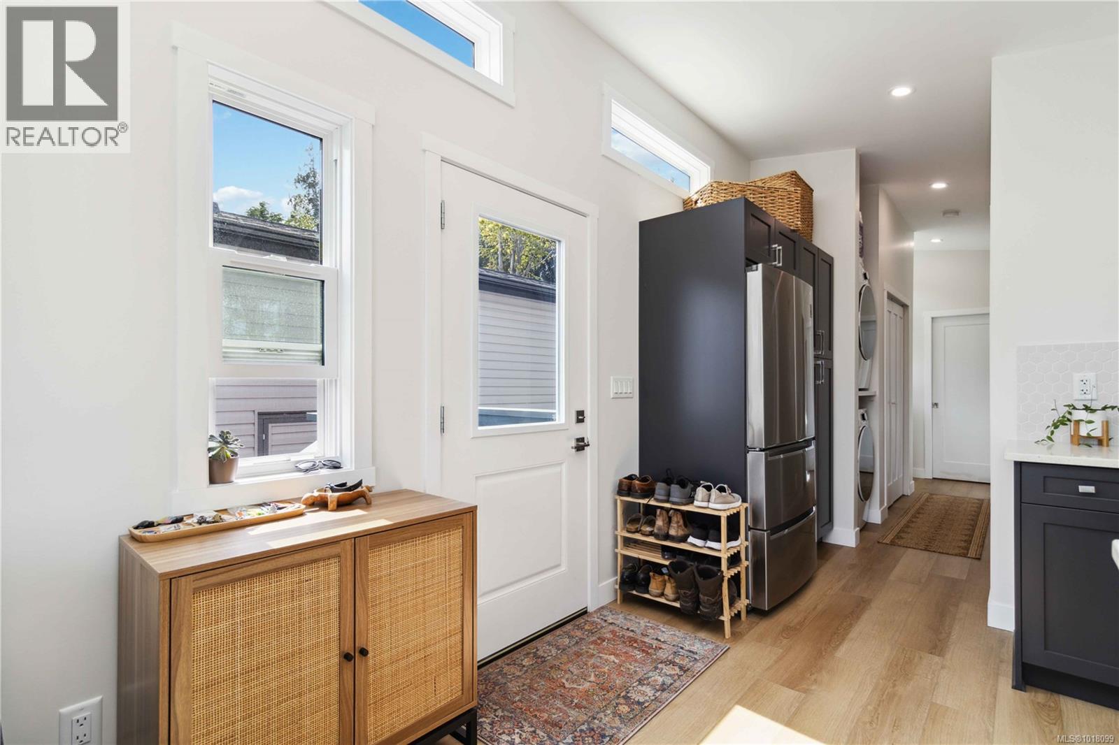 504 747 Old Place Rd, Central Saanich