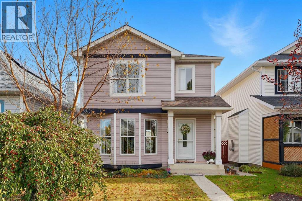 Single Family House for Sale in  Tuscany Valley Lane NW Tuscany Calgary 