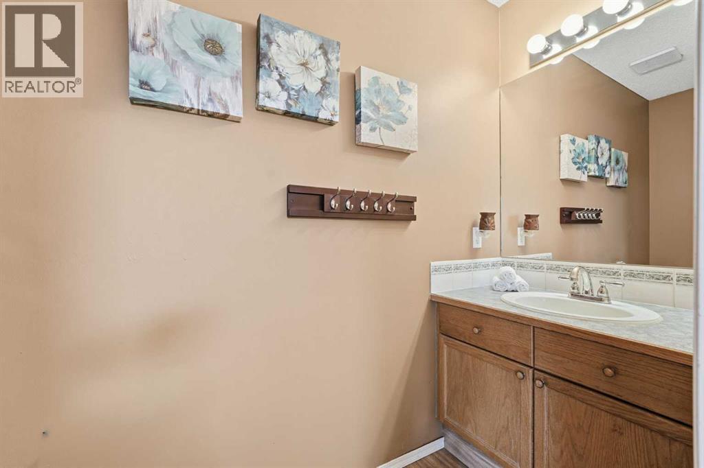 48 Tuscany Valley Lane NW, Calgary, Alberta