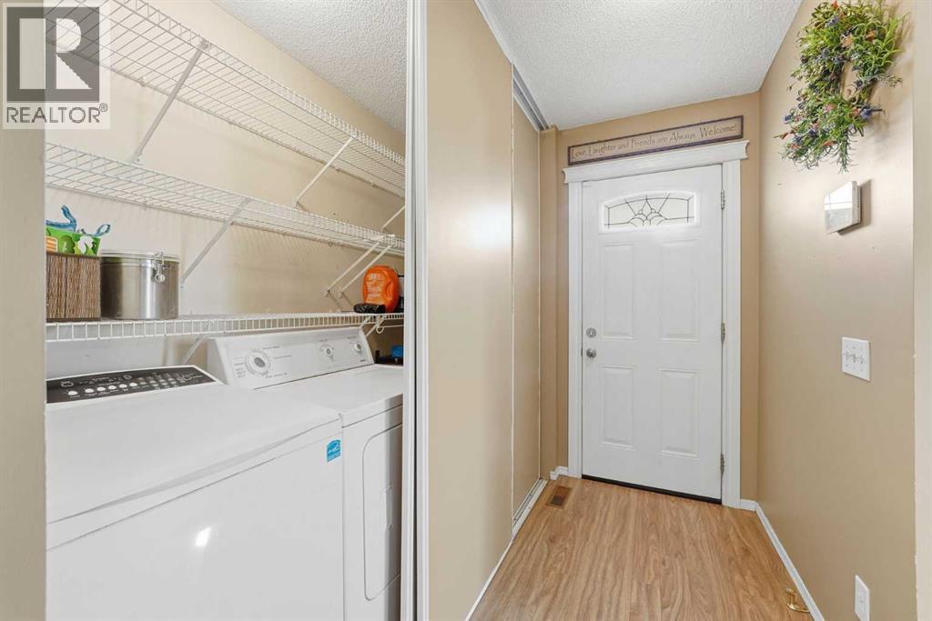 Single Family House for Sale in  Tuscany Valley Lane NW Tuscany Calgary 