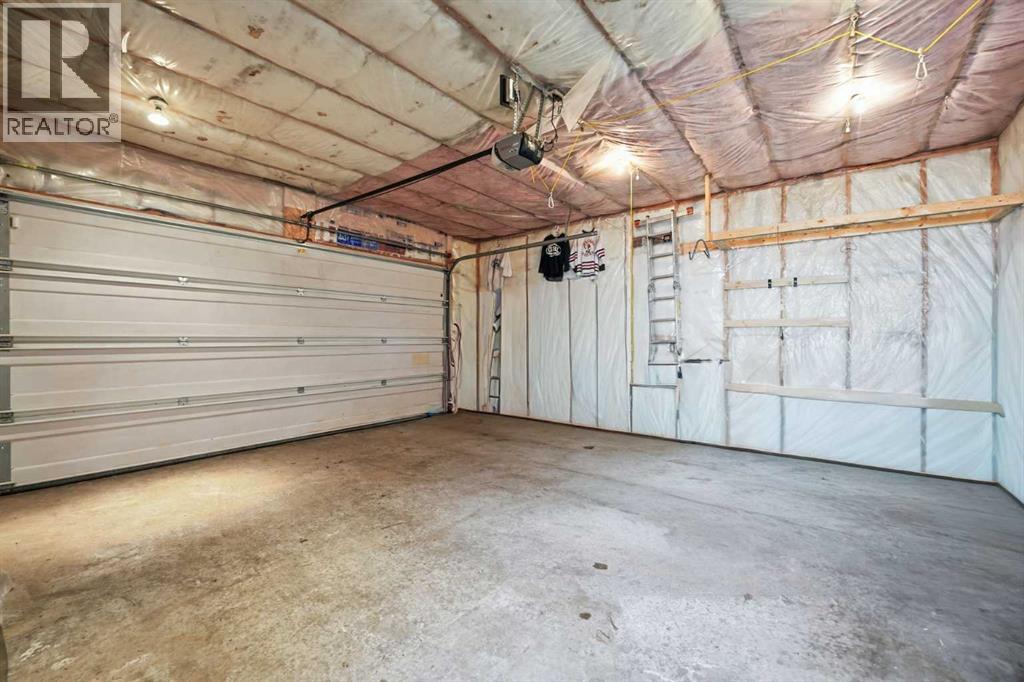 Single Family House for Sale in  Tuscany Valley Lane NW Tuscany Calgary 
