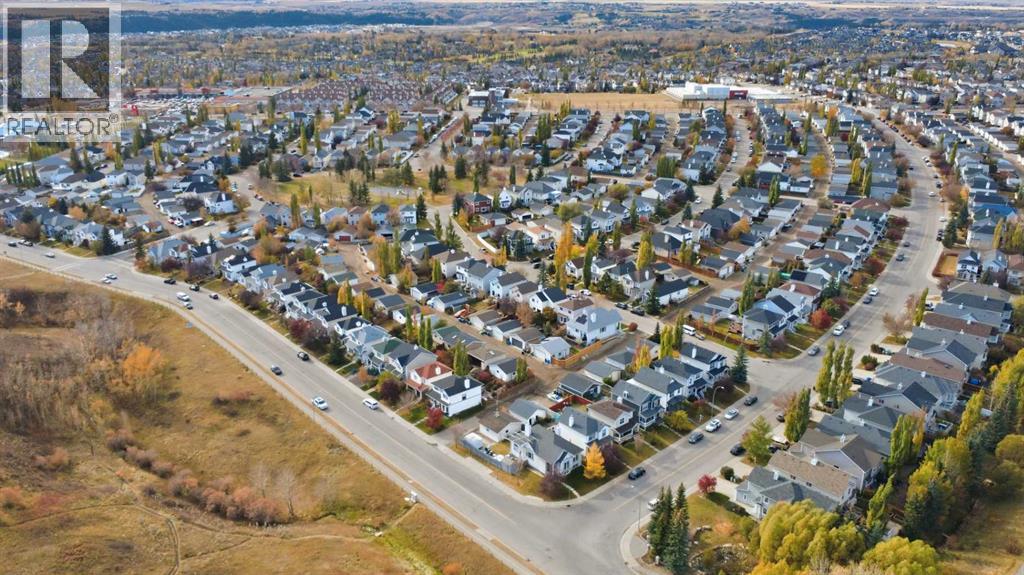 Single Family House for Sale in  Tuscany Valley Lane NW Tuscany Calgary 