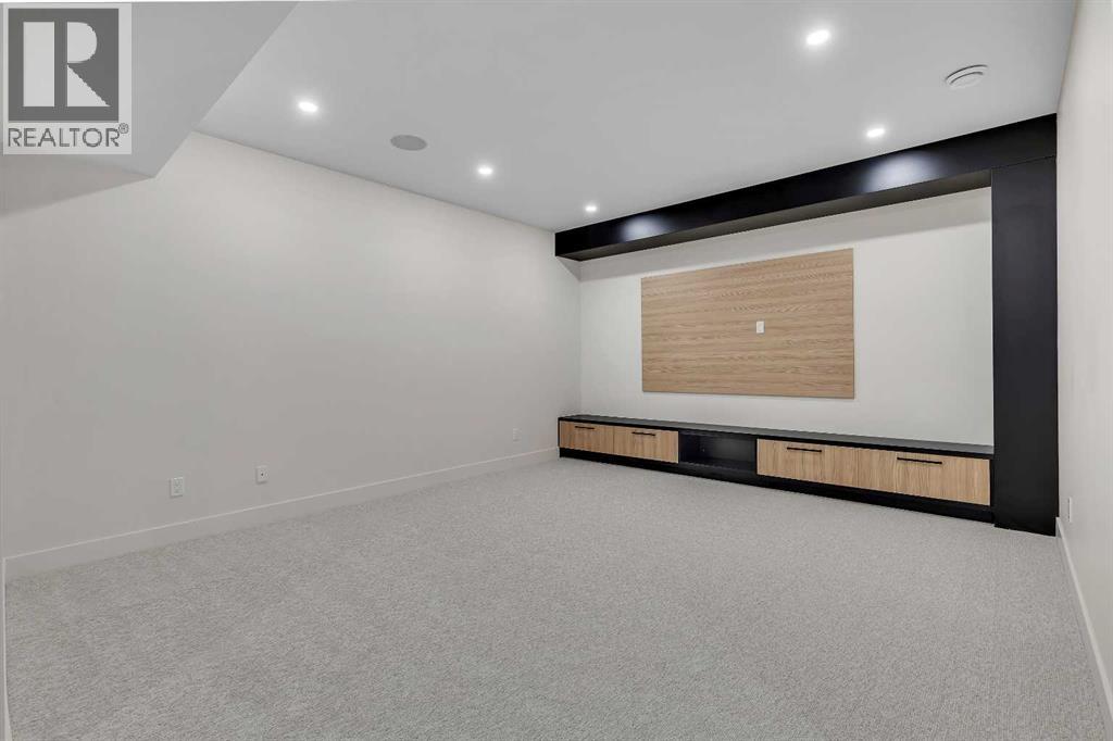Single Family House for Sale in  Normandy Drive SW Currie Barracks Calgary 