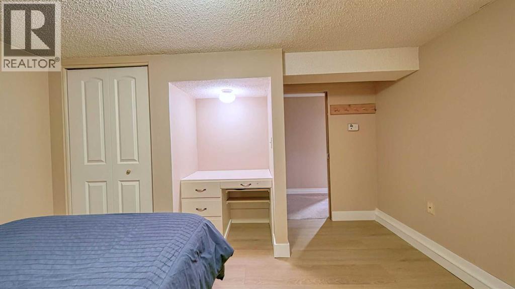 Single Family House Bungalow for Sale in   Avenue NW Bowness Calgary 