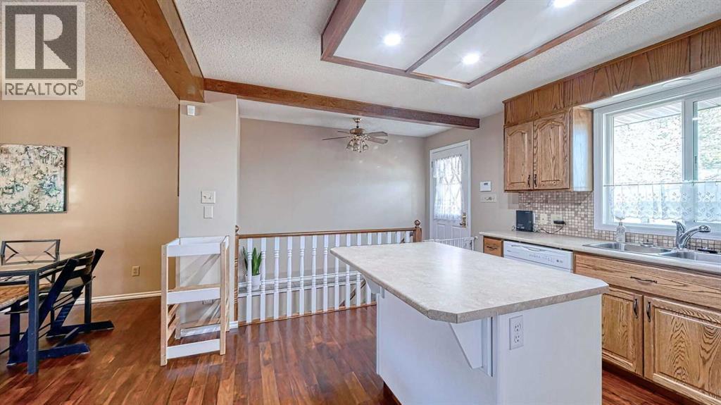 Single Family House Bungalow for Sale in   Avenue NW Bowness Calgary 