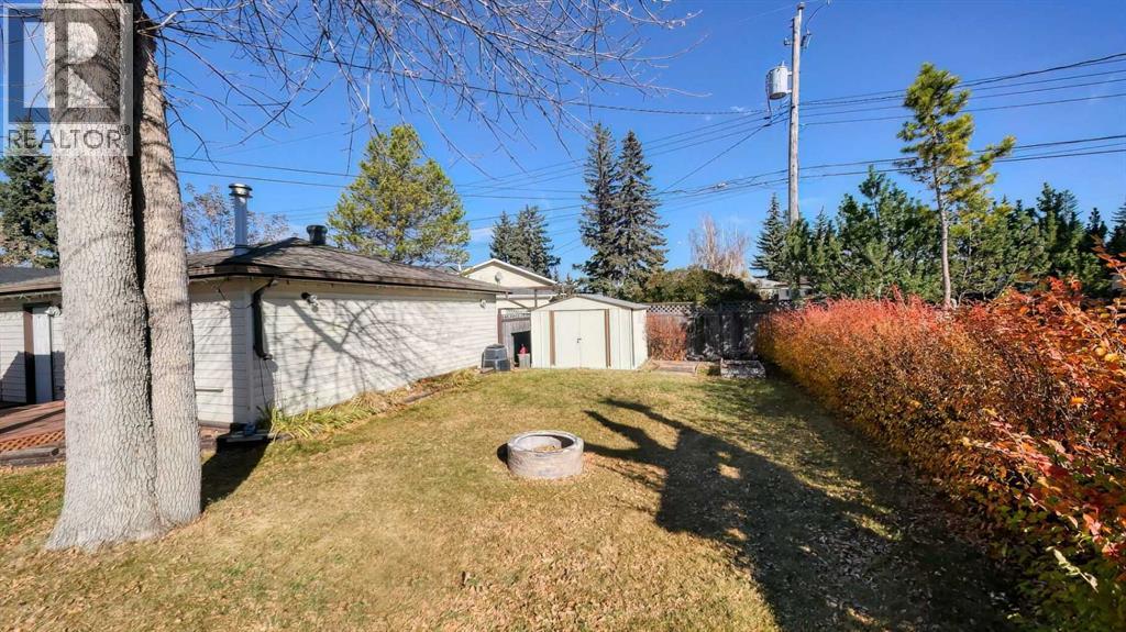 Single Family House Bungalow for Sale in   Avenue NW Bowness Calgary 