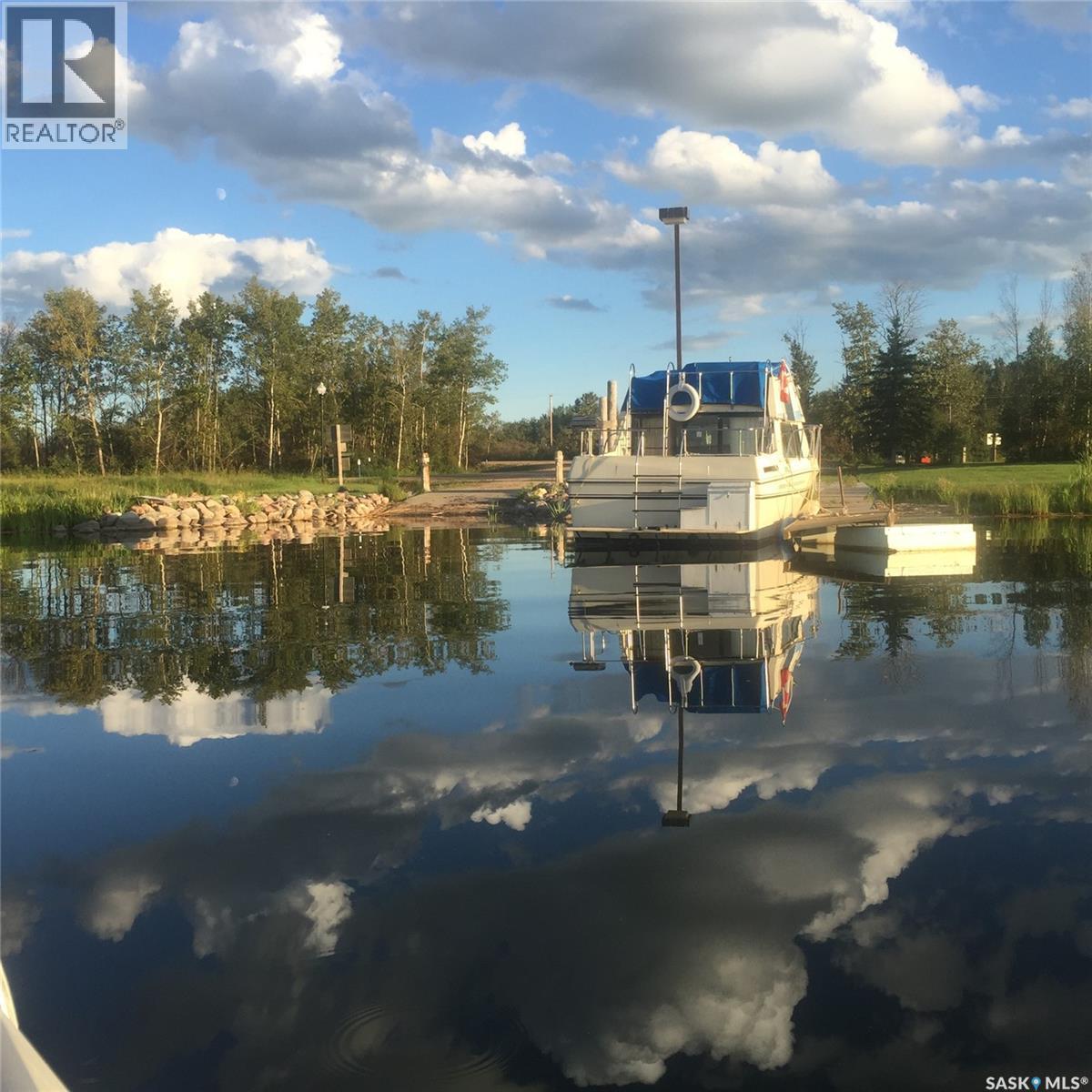 Beachfront Lot Delaronde Lake — photo 9