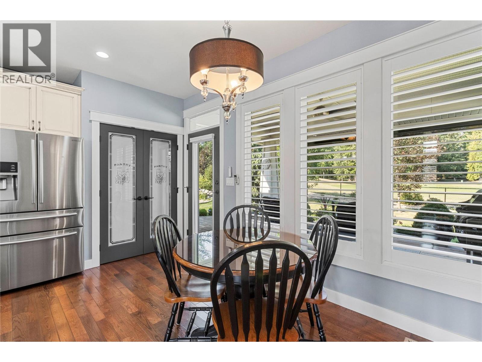  2734 Golf Course Drive, Blind Bay