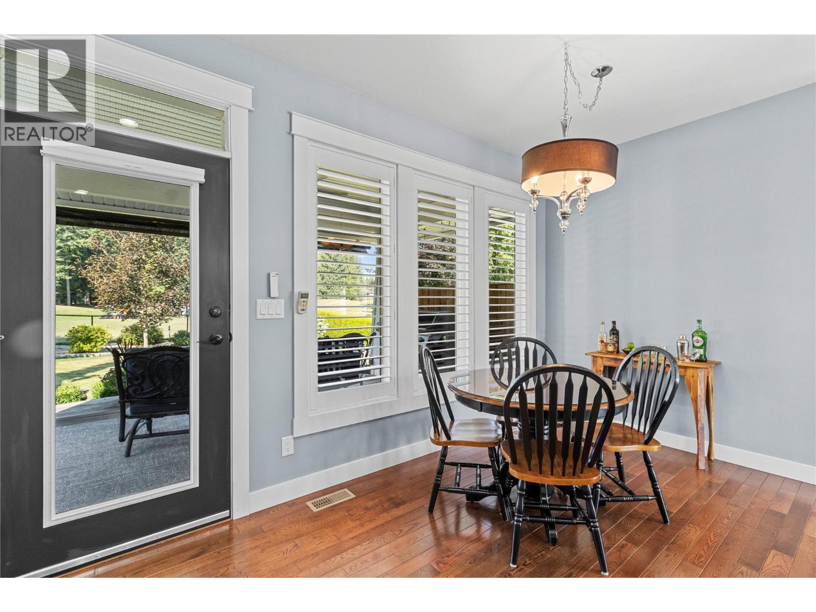  2734 Golf Course Drive, Blind Bay