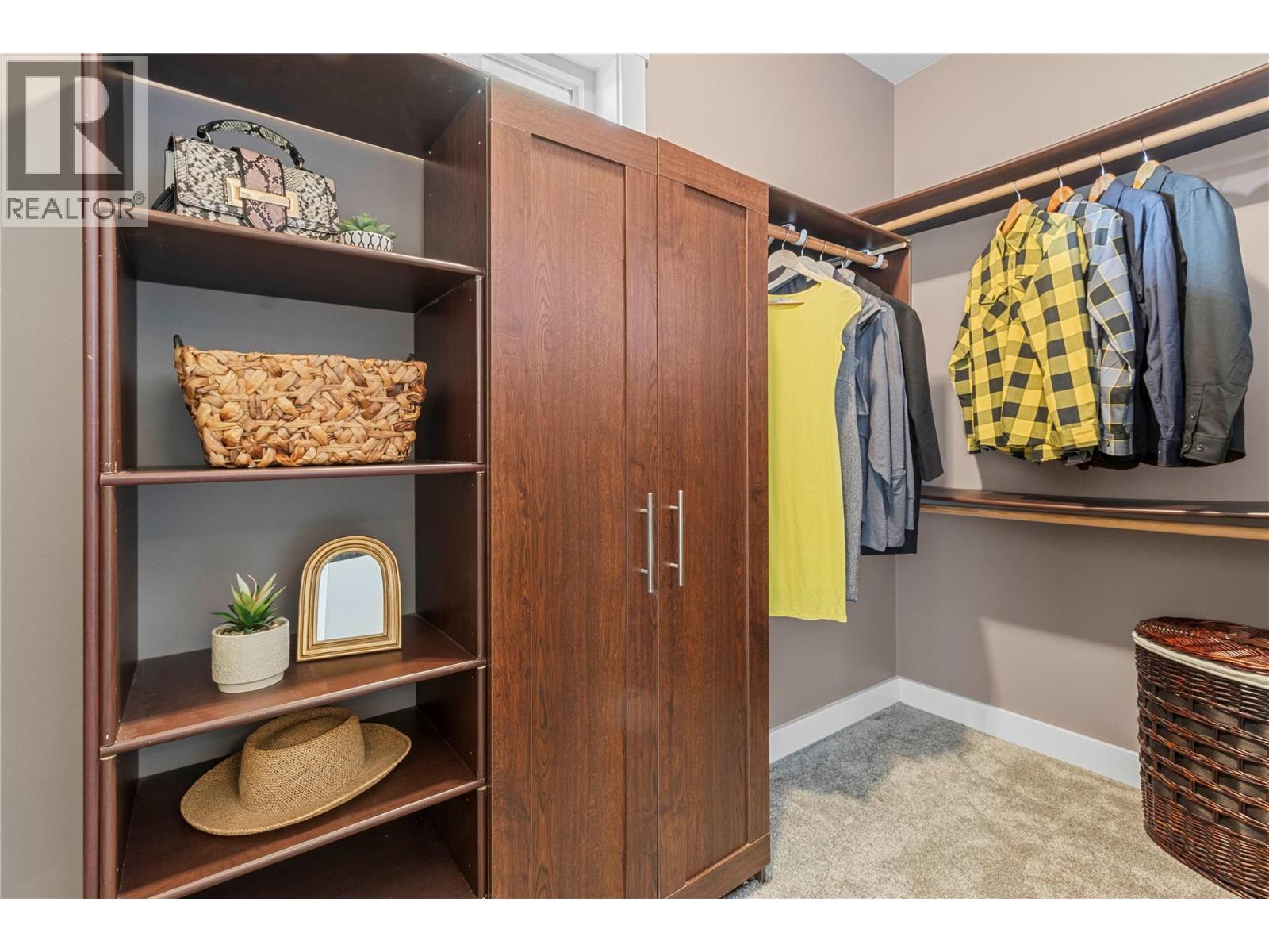  2734 Golf Course Drive, Blind Bay