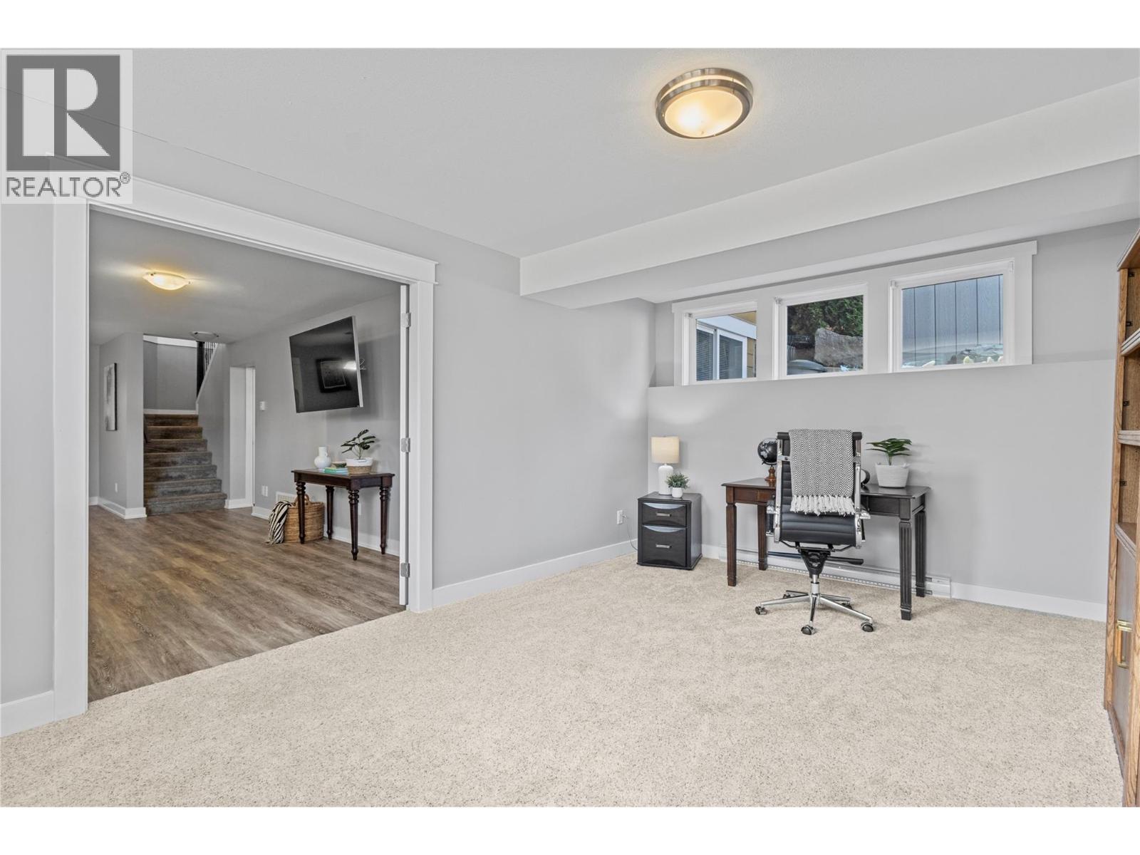  2734 Golf Course Drive, Blind Bay